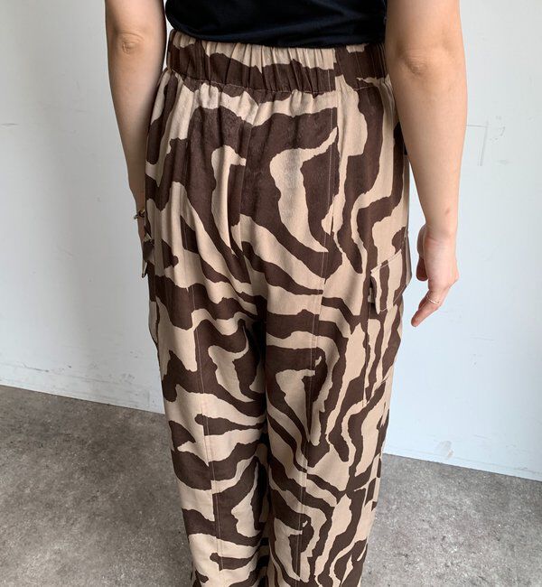  「【WEB限定】アニマル柄カーゴパンツ」|チノ|