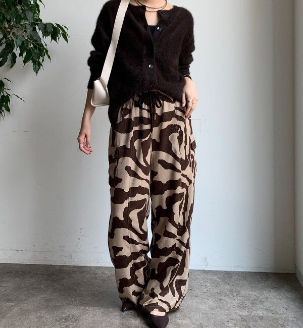  「【WEB限定】アニマル柄カーゴパンツ」|チノ|