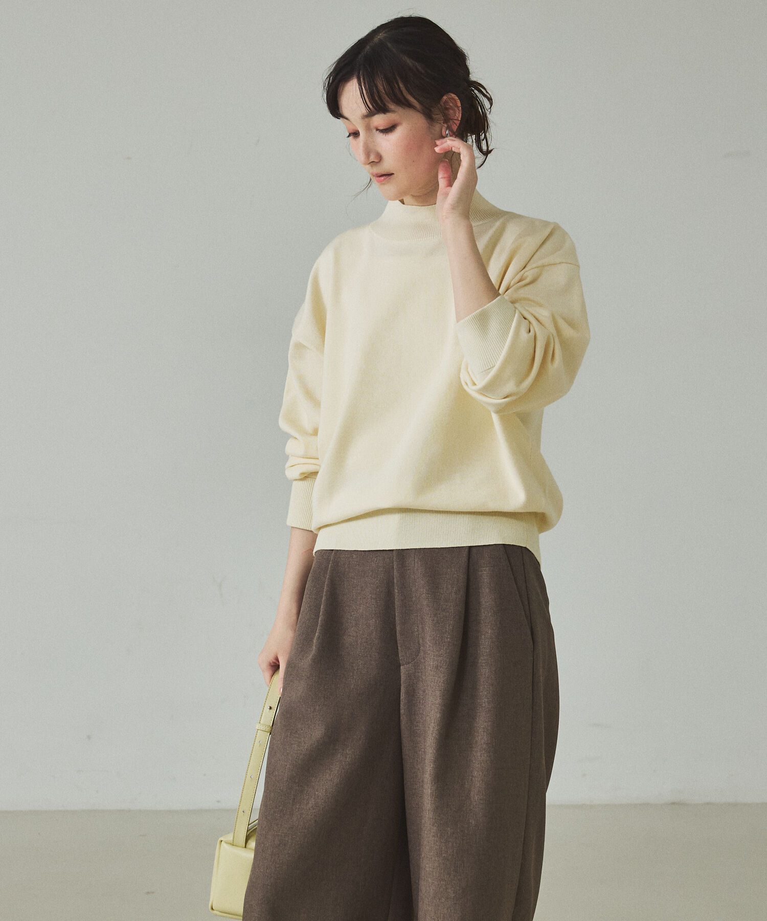 qualite「バイカラーハイネックプルオーバー」|ニット・セーター|