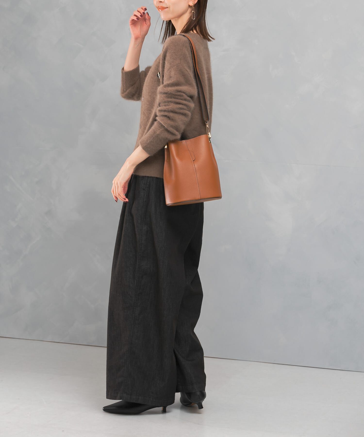 URBAN RESEARCH ROSSO「ランダムタックデニムパンツ」|デニム|