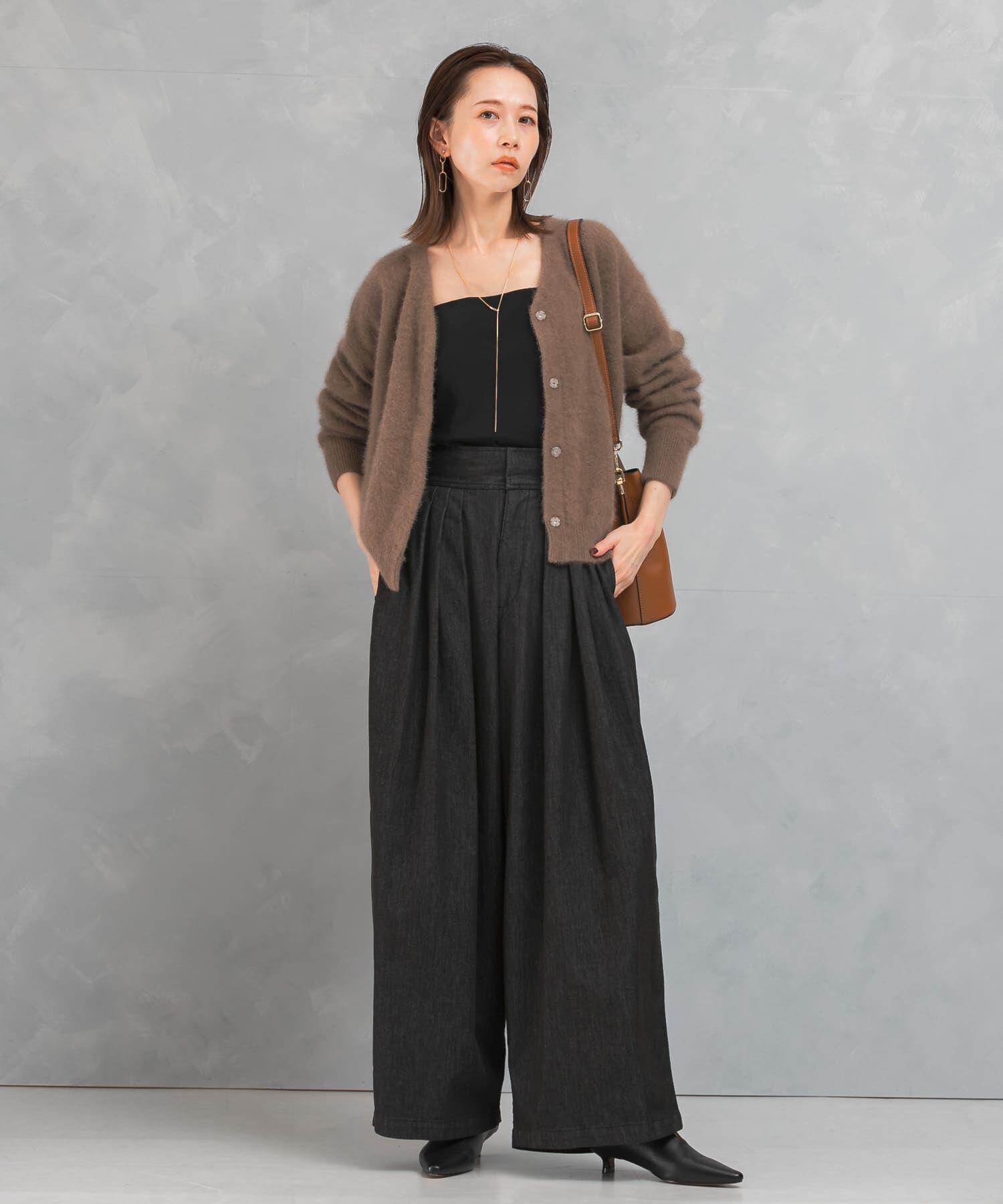 URBAN RESEARCH ROSSO「ランダムタックデニムパンツ」|デニム|