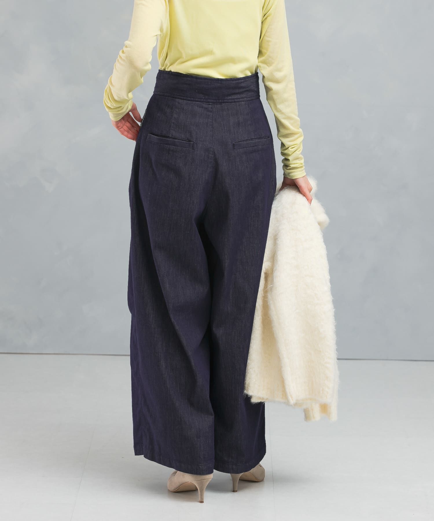 URBAN RESEARCH ROSSO「ランダムタックデニムパンツ」|デニム|