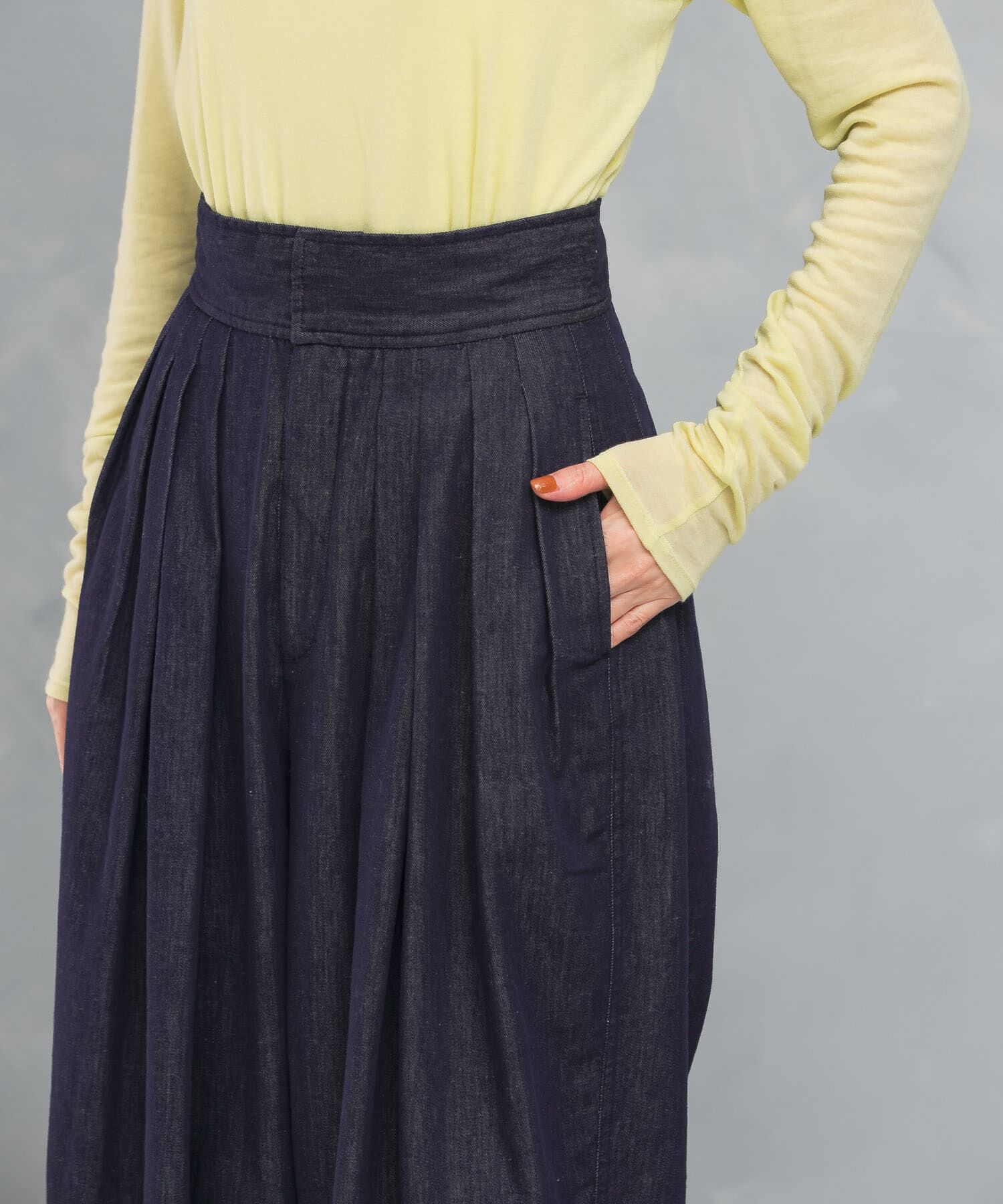 URBAN RESEARCH ROSSO「ランダムタックデニムパンツ」|デニム|