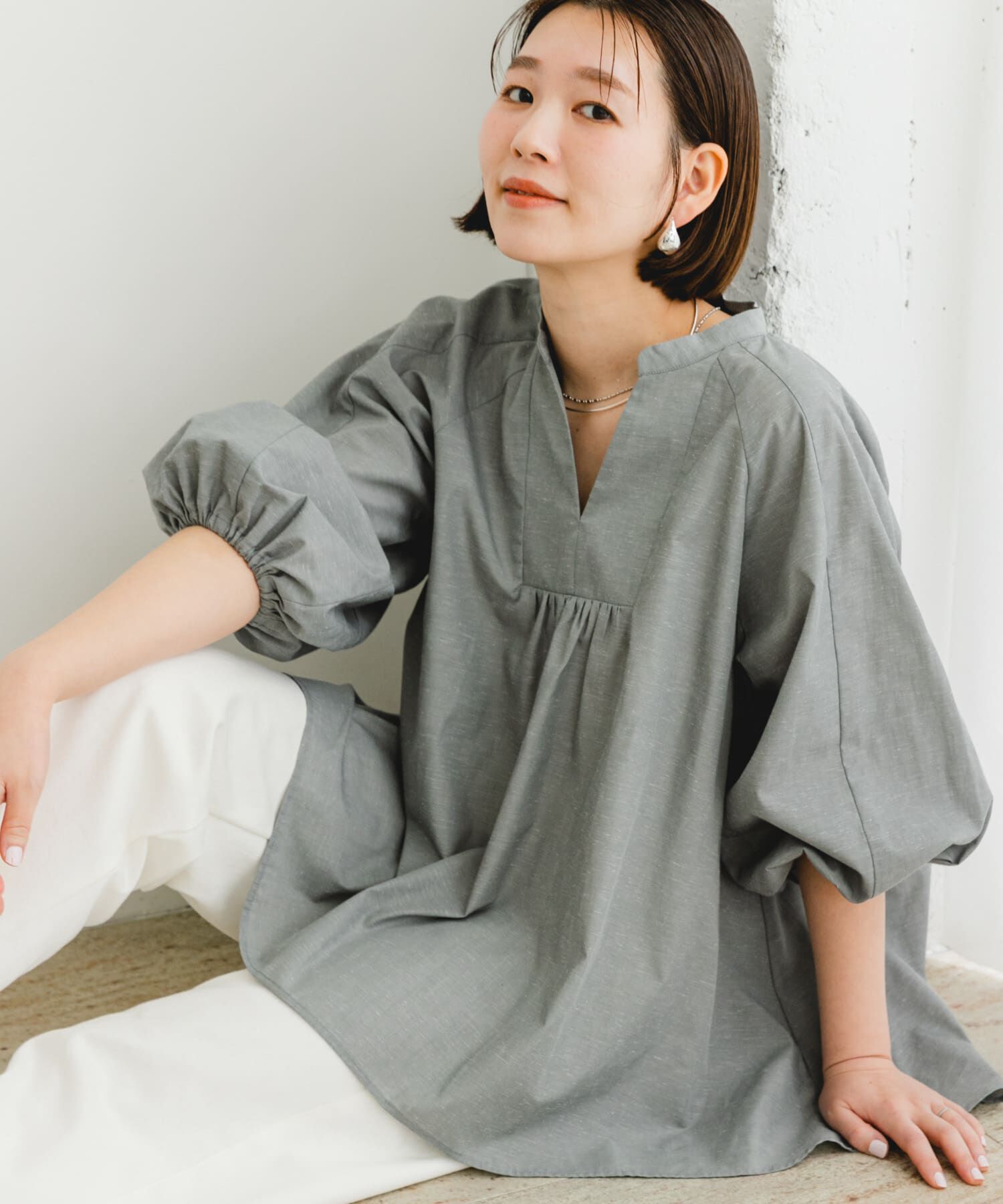 URBAN RESEARCH ROSSO「『UR TECH』F by ROSSO　イージーリネンボリュームブラウス」|シャツ・ブラウス|