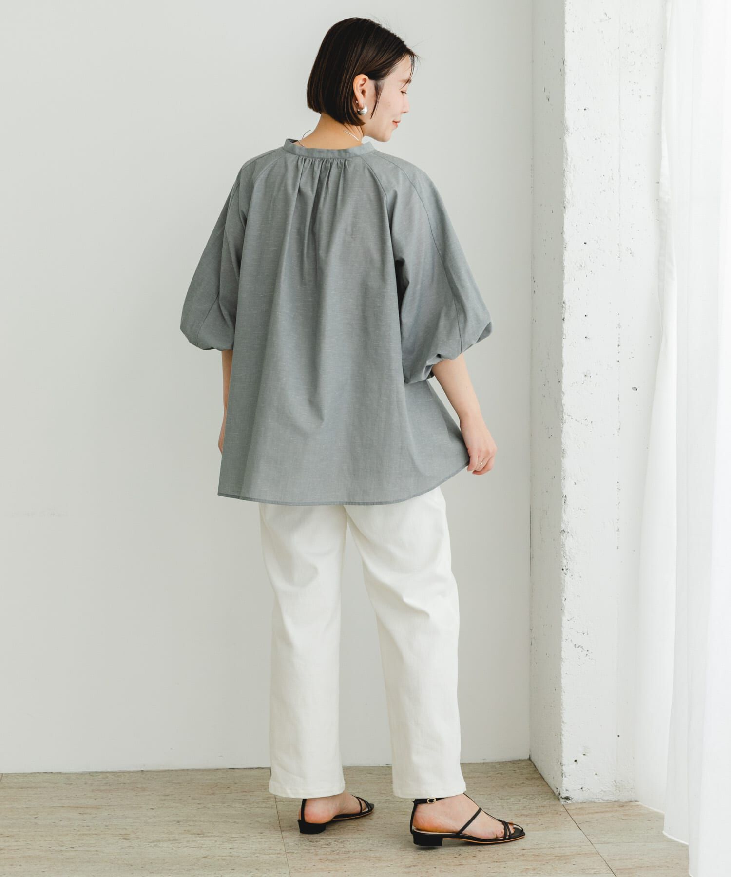 URBAN RESEARCH ROSSO「『UR TECH』F by ROSSO　イージーリネンボリュームブラウス」|シャツ・ブラウス|