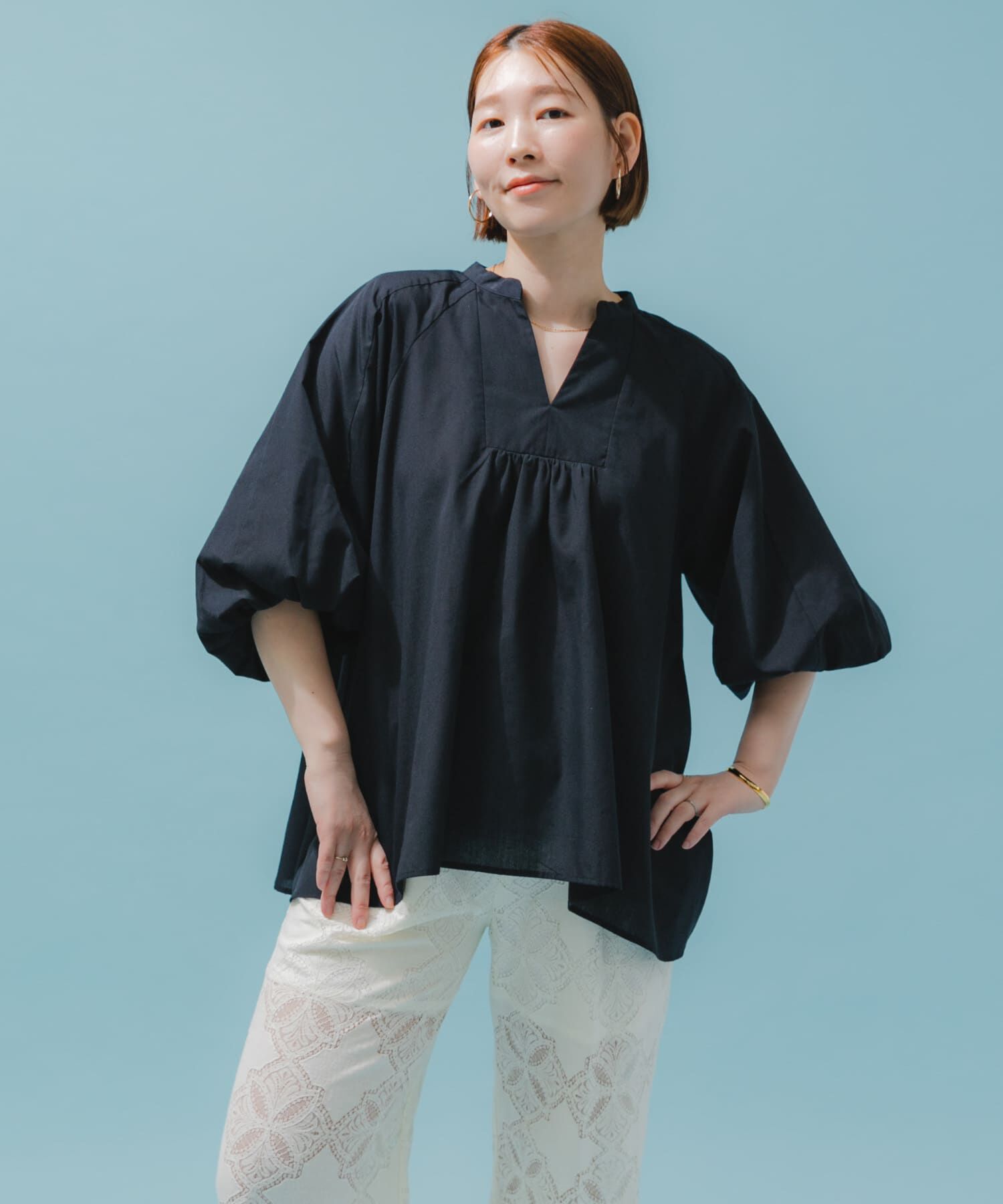 URBAN RESEARCH ROSSO「『UR TECH』F by ROSSO　イージーリネンボリュームブラウス」|シャツ・ブラウス|ネイビー