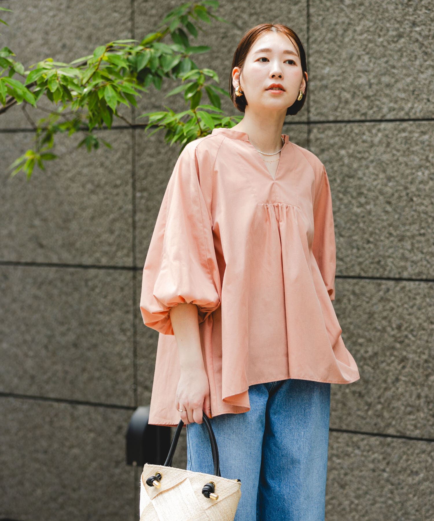 URBAN RESEARCH ROSSO「『UR TECH』F by ROSSO　イージーリネンボリュームブラウス」|シャツ・ブラウス|