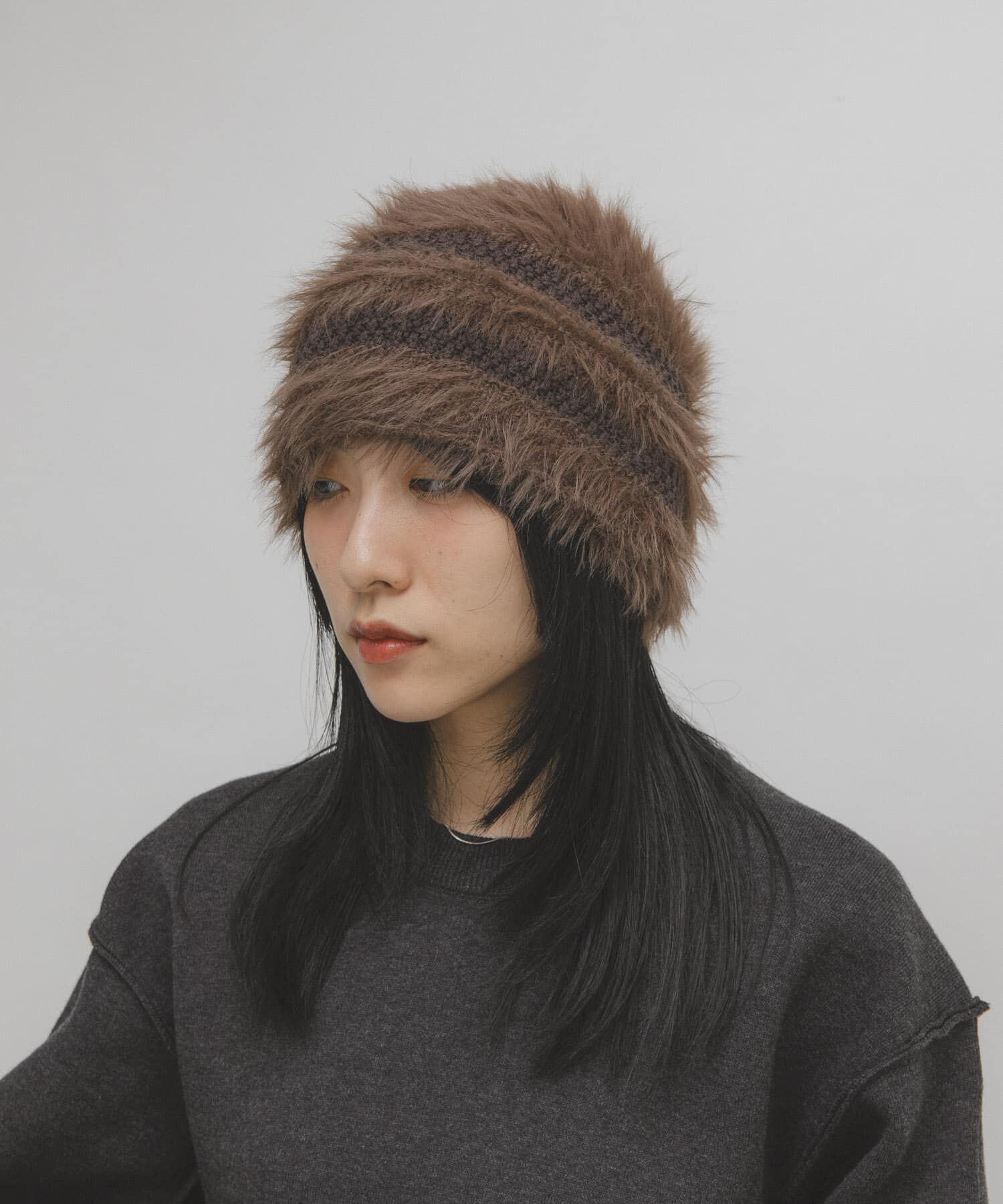  「ラインデザインシャギーニットビーニー」|ニット帽|