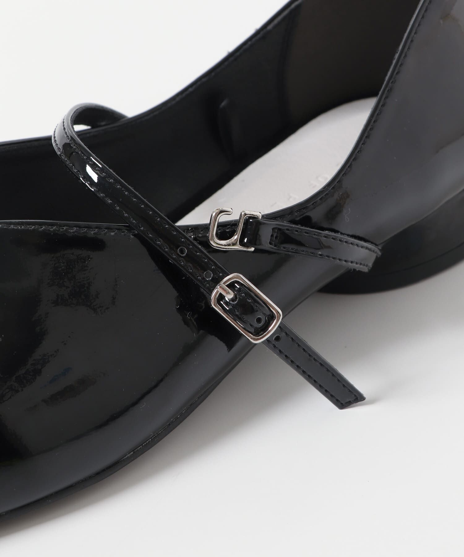 SENSE OF PLACE by URBAN RESEARCH「メタリックポインテッドシューズ」|パンプス|