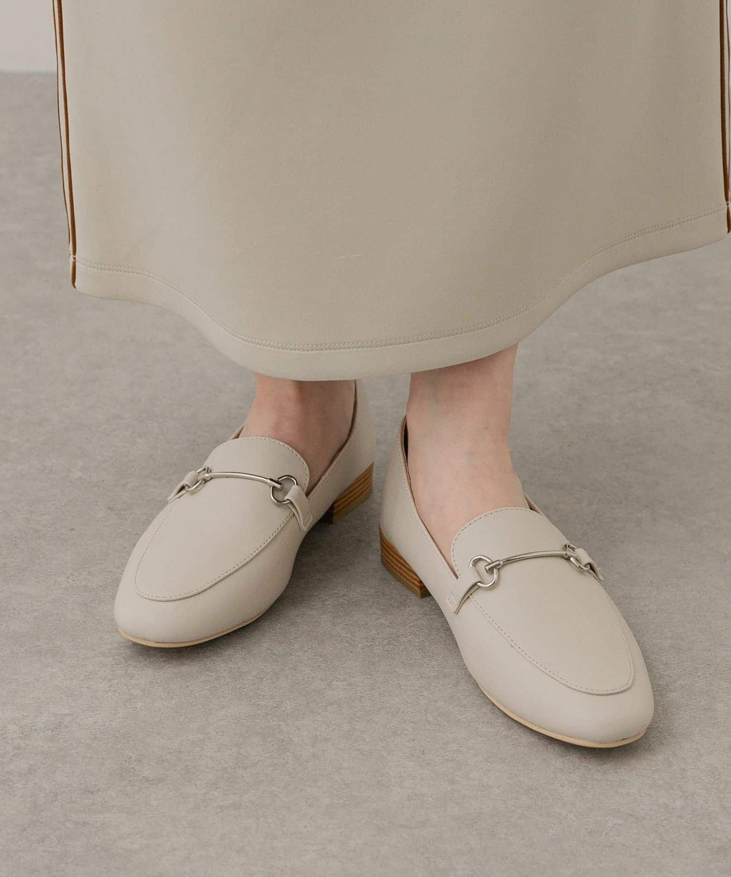 SENSE OF PLACE by URBAN RESEARCH「『抗菌 / 防臭』ビッドローファー」|ローファー|アイボリー