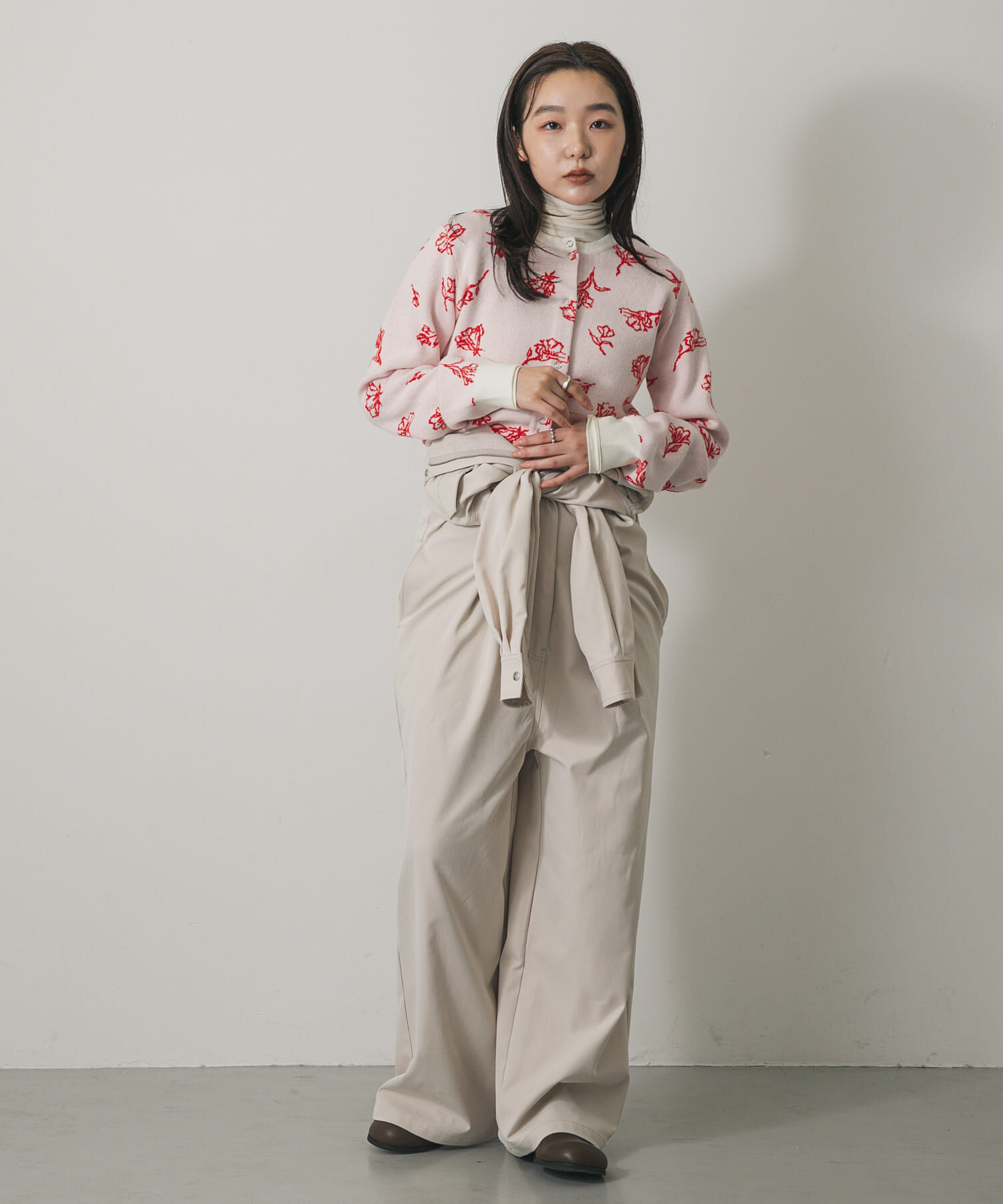 SENSE OF PLACE by URBAN RESEARCH「『洗濯可』ジャガードフラワーコンパクトニットカーディガン」|カーディガン|