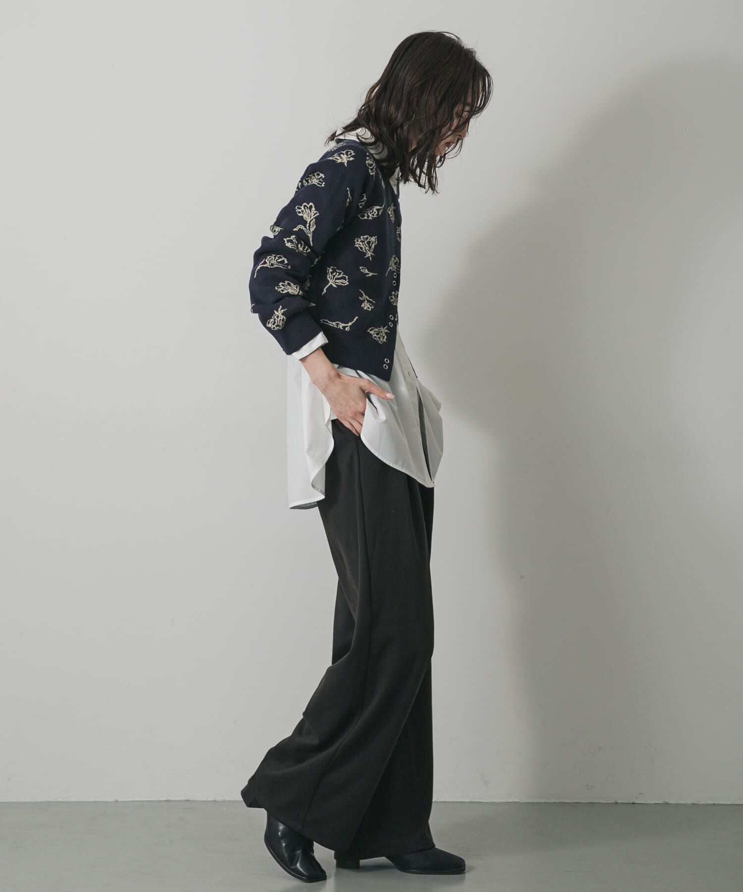 SENSE OF PLACE by URBAN RESEARCH「『洗濯可』ジャガードフラワーコンパクトニットカーディガン」|カーディガン|