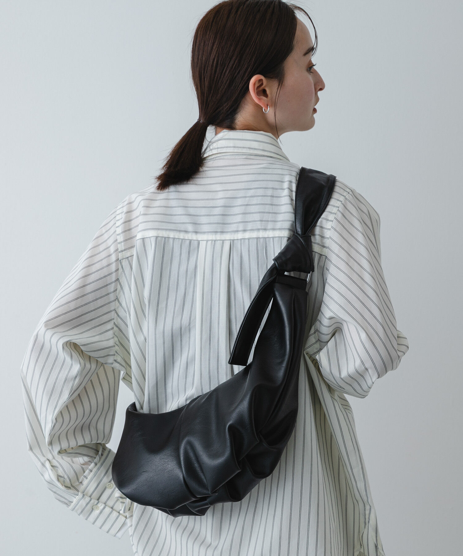 SENSE OF PLACE by URBAN RESEARCH「クロワッサンショルダーバッグ」|ショルダー・メッセンジャー|