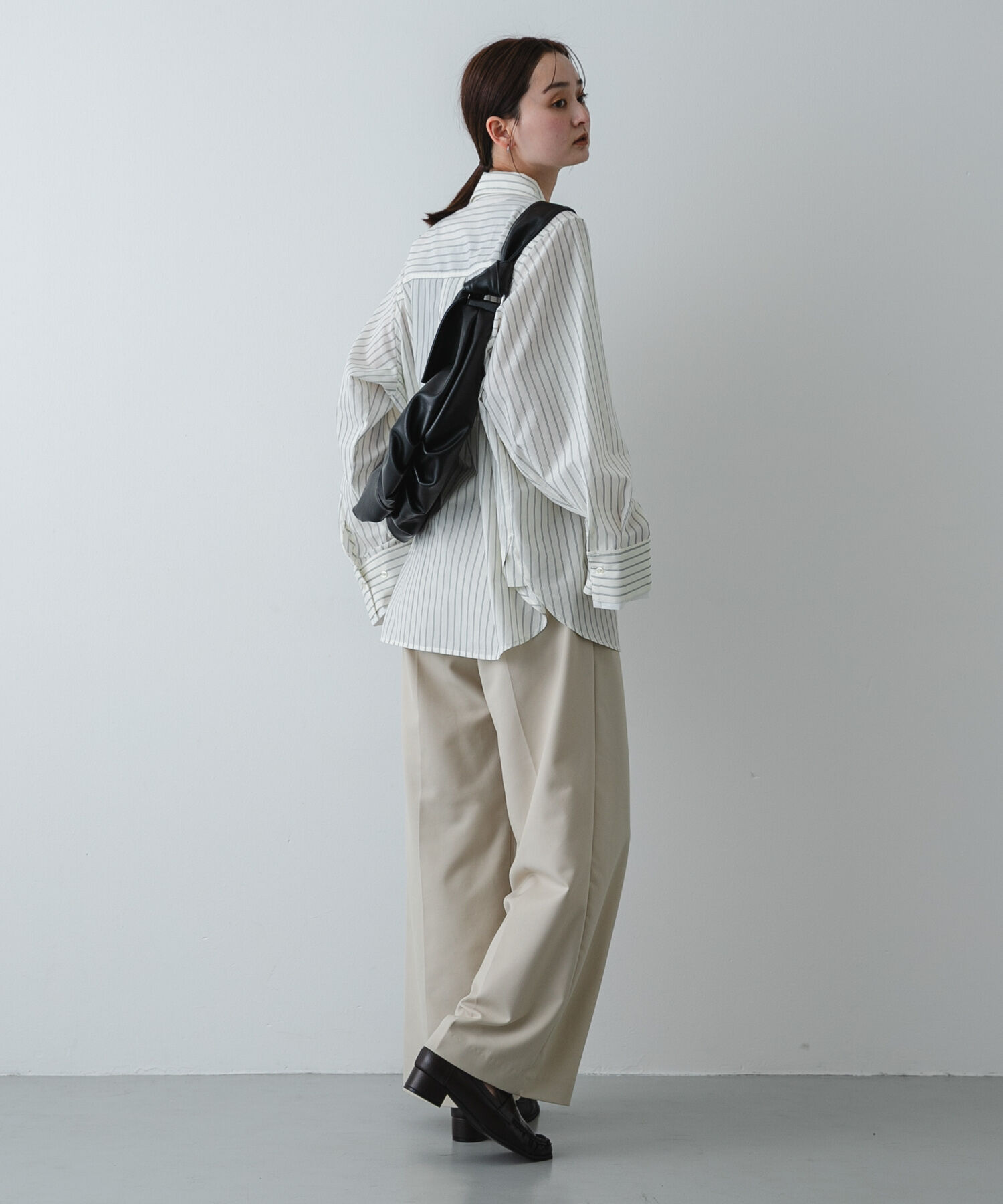 SENSE OF PLACE by URBAN RESEARCH「クロワッサンショルダーバッグ」|ショルダー・メッセンジャー|