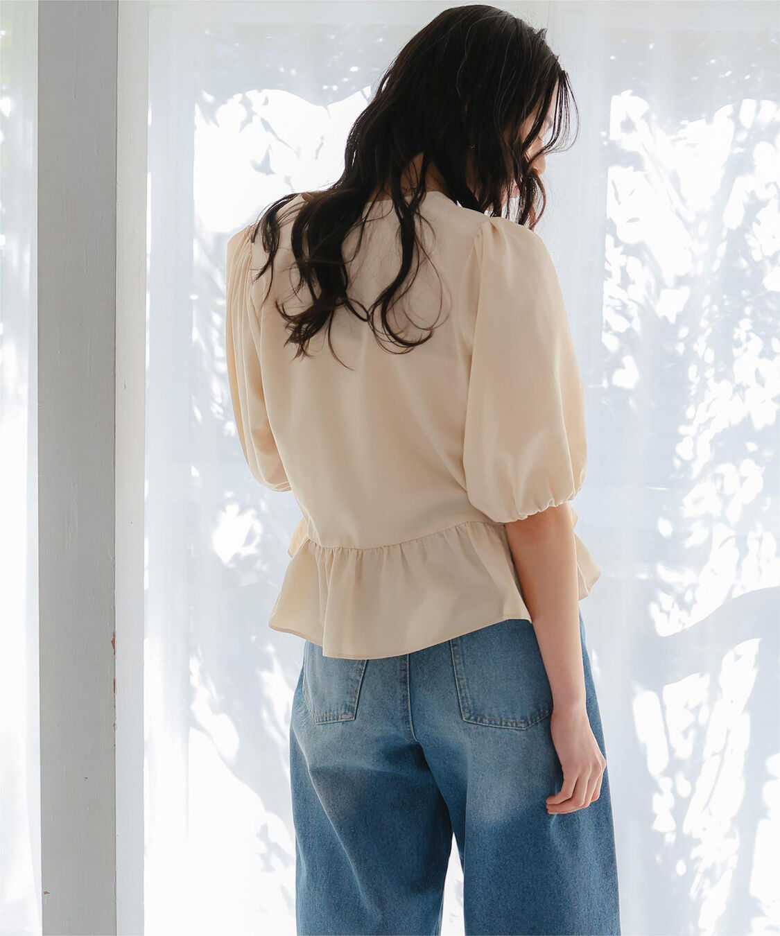 titivate「ペプラムギャザーパフスリーブブラウス」|シャツ・ブラウス|