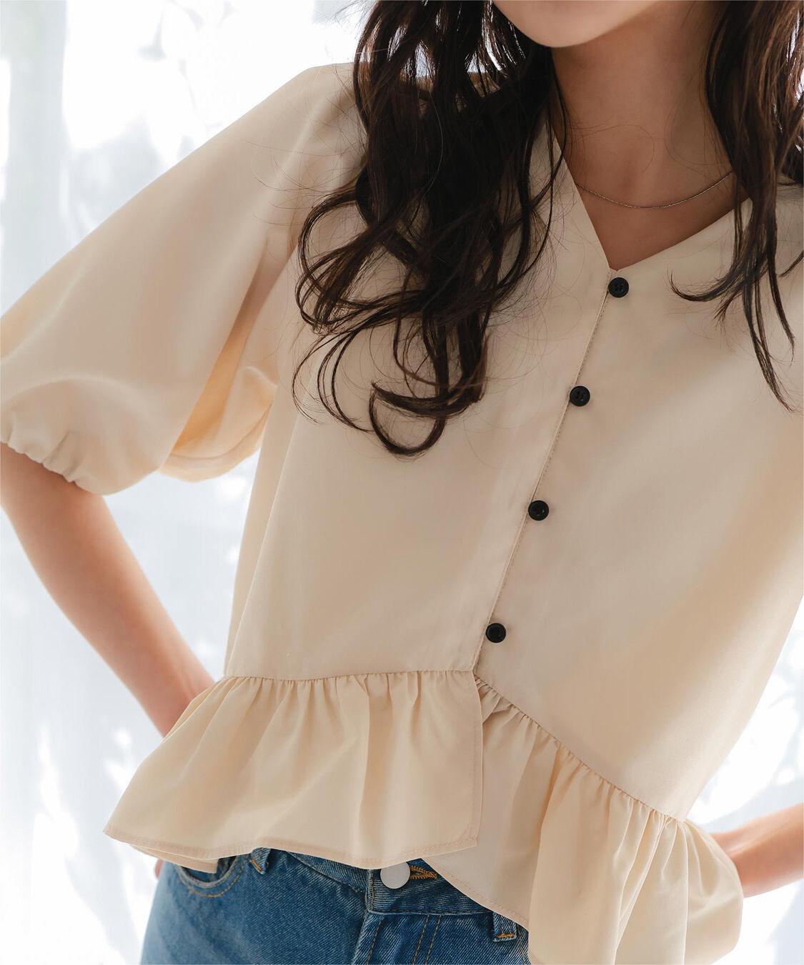 titivate「ペプラムギャザーパフスリーブブラウス」|シャツ・ブラウス|