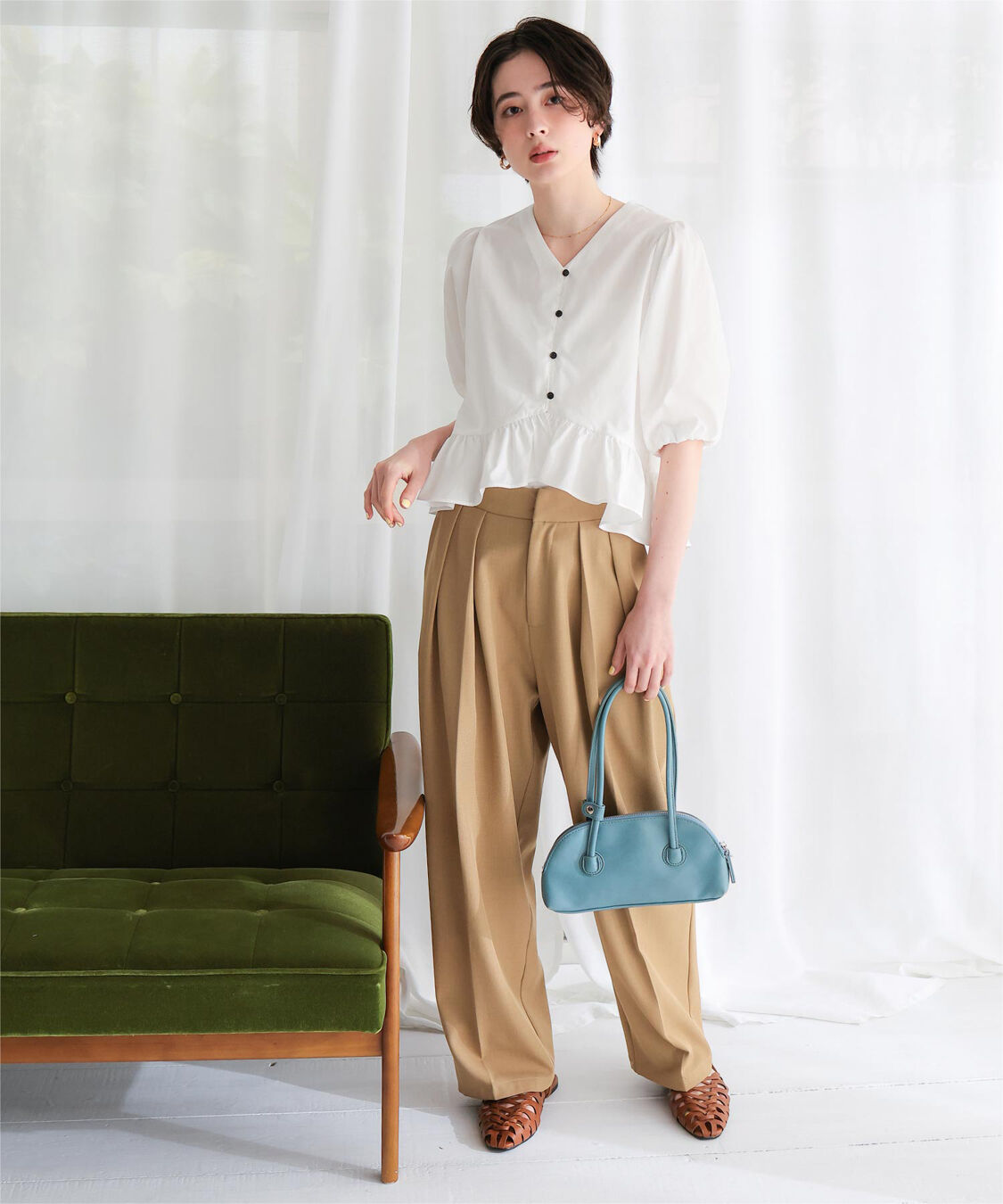 titivate「ペプラムギャザーパフスリーブブラウス」|シャツ・ブラウス|