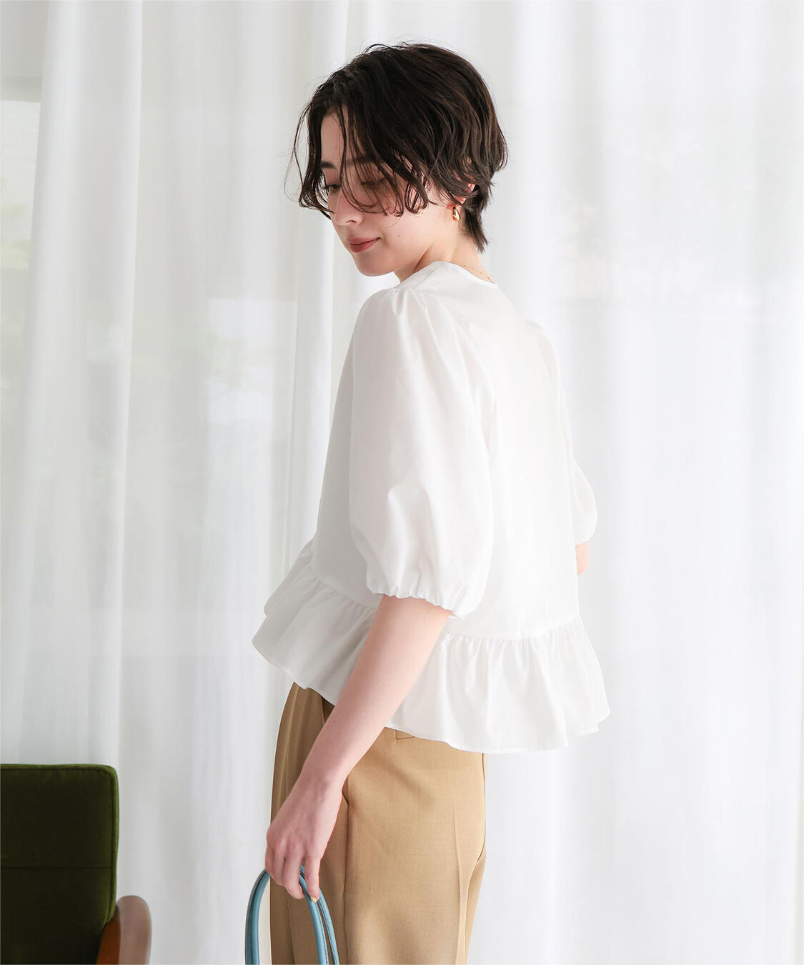 titivate「ペプラムギャザーパフスリーブブラウス」|シャツ・ブラウス|
