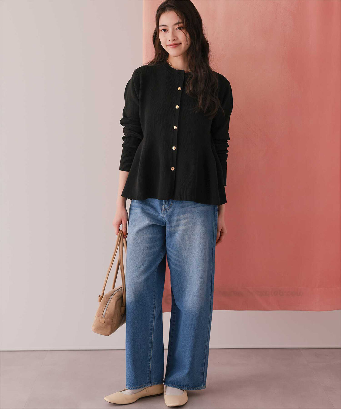 titivate「ゴールド釦ペプラムニットカーディガン」|ニット・セーター|