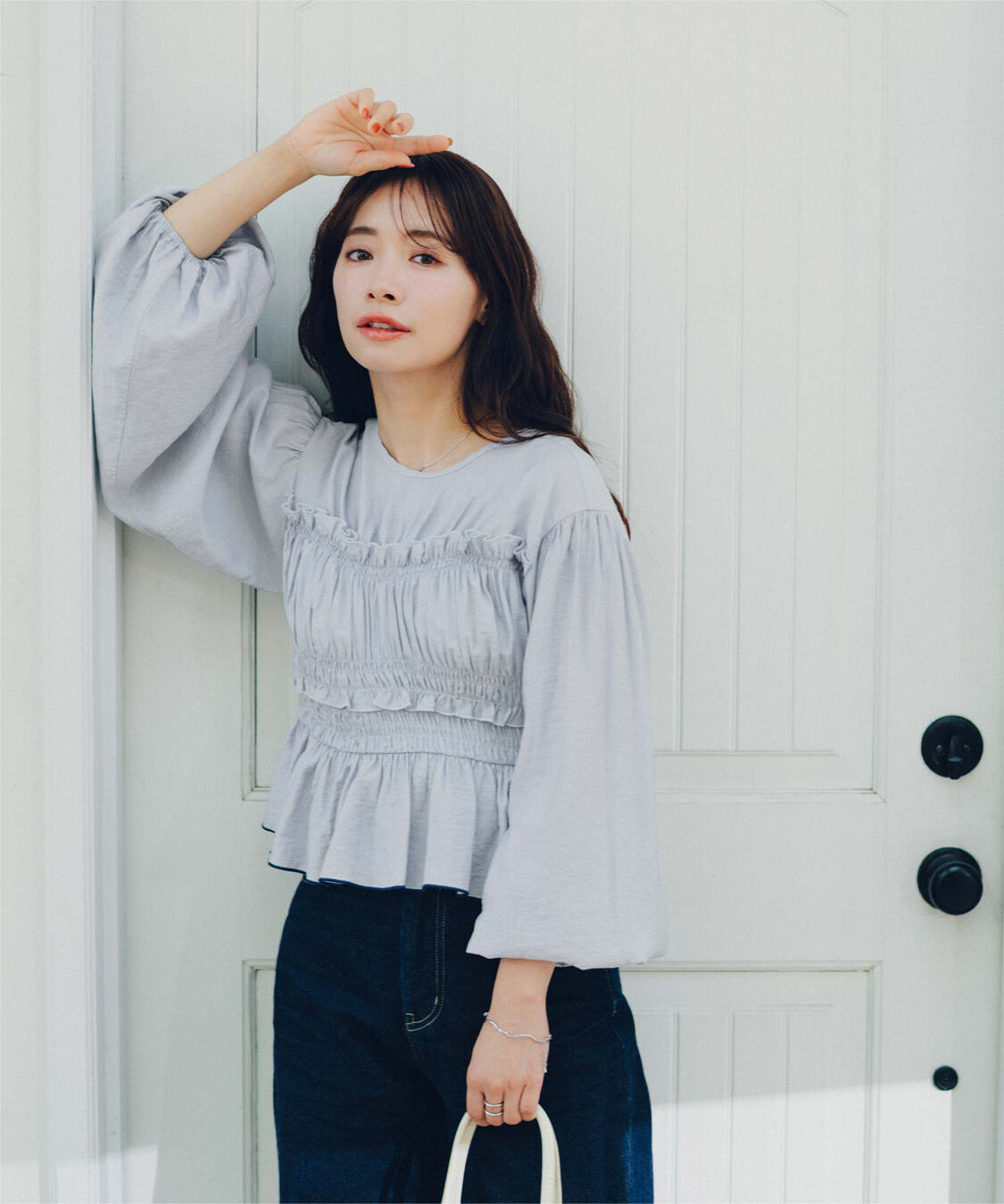 titivate「【赤埴奈津子さんコラボアイテム】シャーリングデザイントップス」|シャツ・ブラウス|