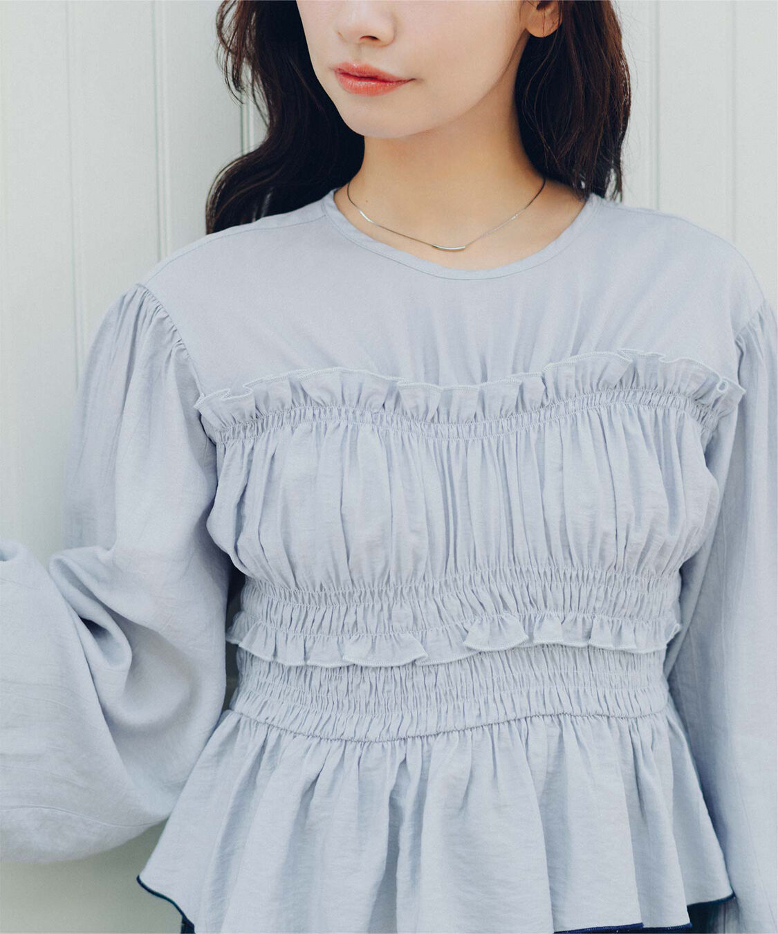 titivate「【赤埴奈津子さんコラボアイテム】シャーリングデザイントップス」|シャツ・ブラウス|