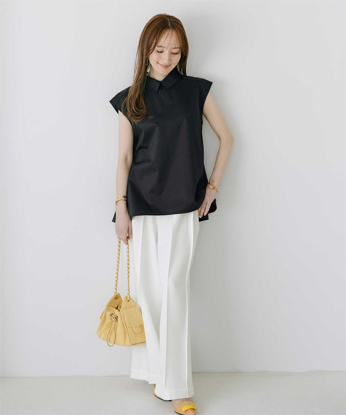 ur's「【星玲奈さんコラボアイテム】襟付フレアノースリーブブラウス」|シャツ・ブラウス|