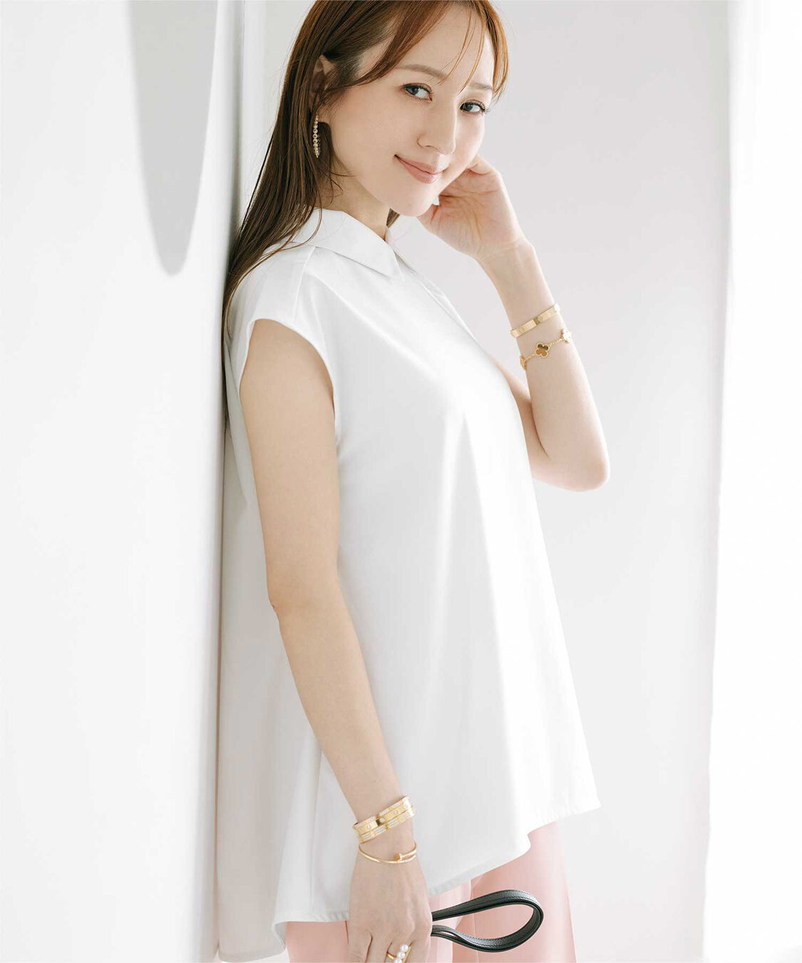 ur's「【星玲奈さんコラボアイテム】襟付フレアノースリーブブラウス」|シャツ・ブラウス|