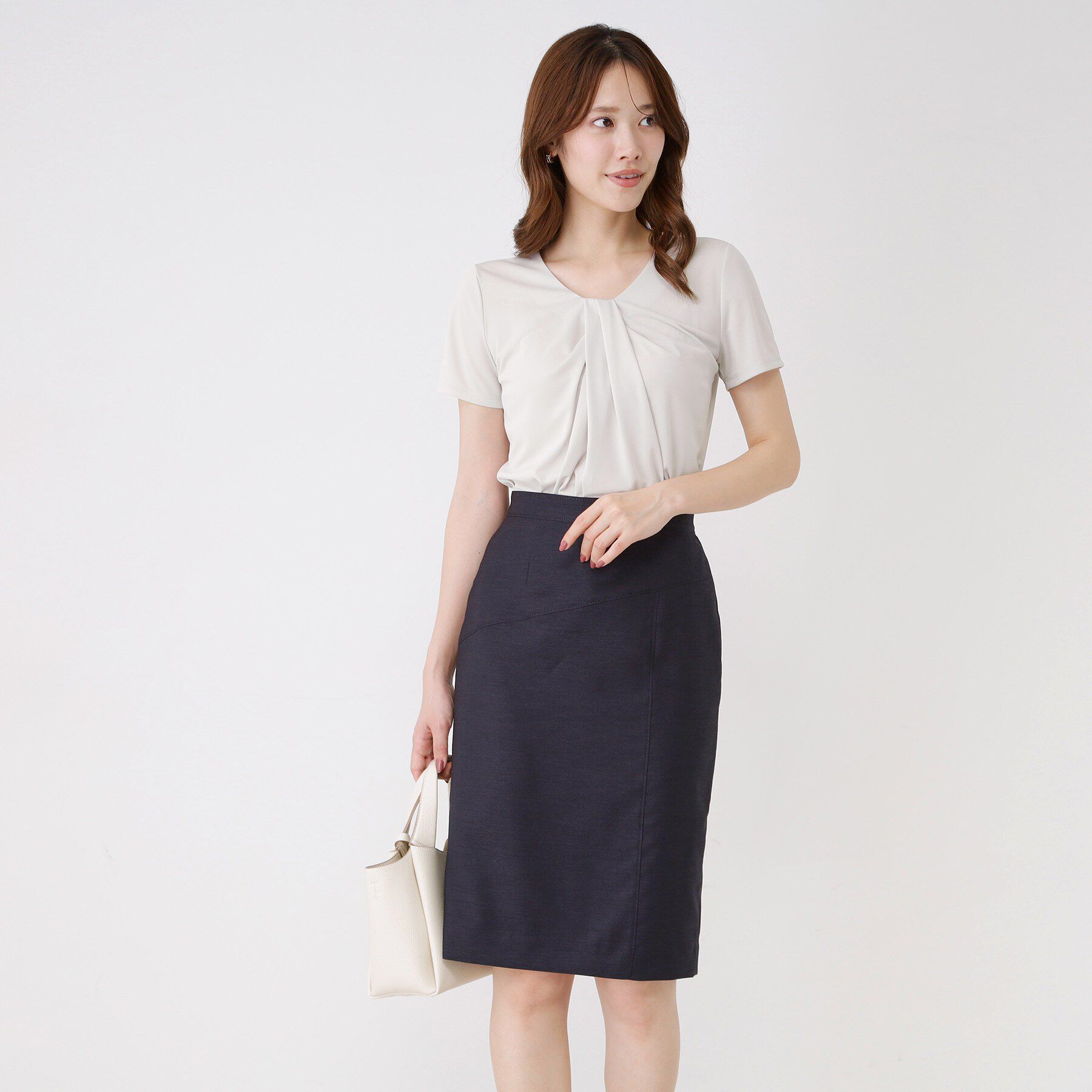 COUP DE CHANCE「【手洗い可／日本製／一枚着／ジャケットイン】タックデザインのジャージートップス」|Tシャツ・カットソー|