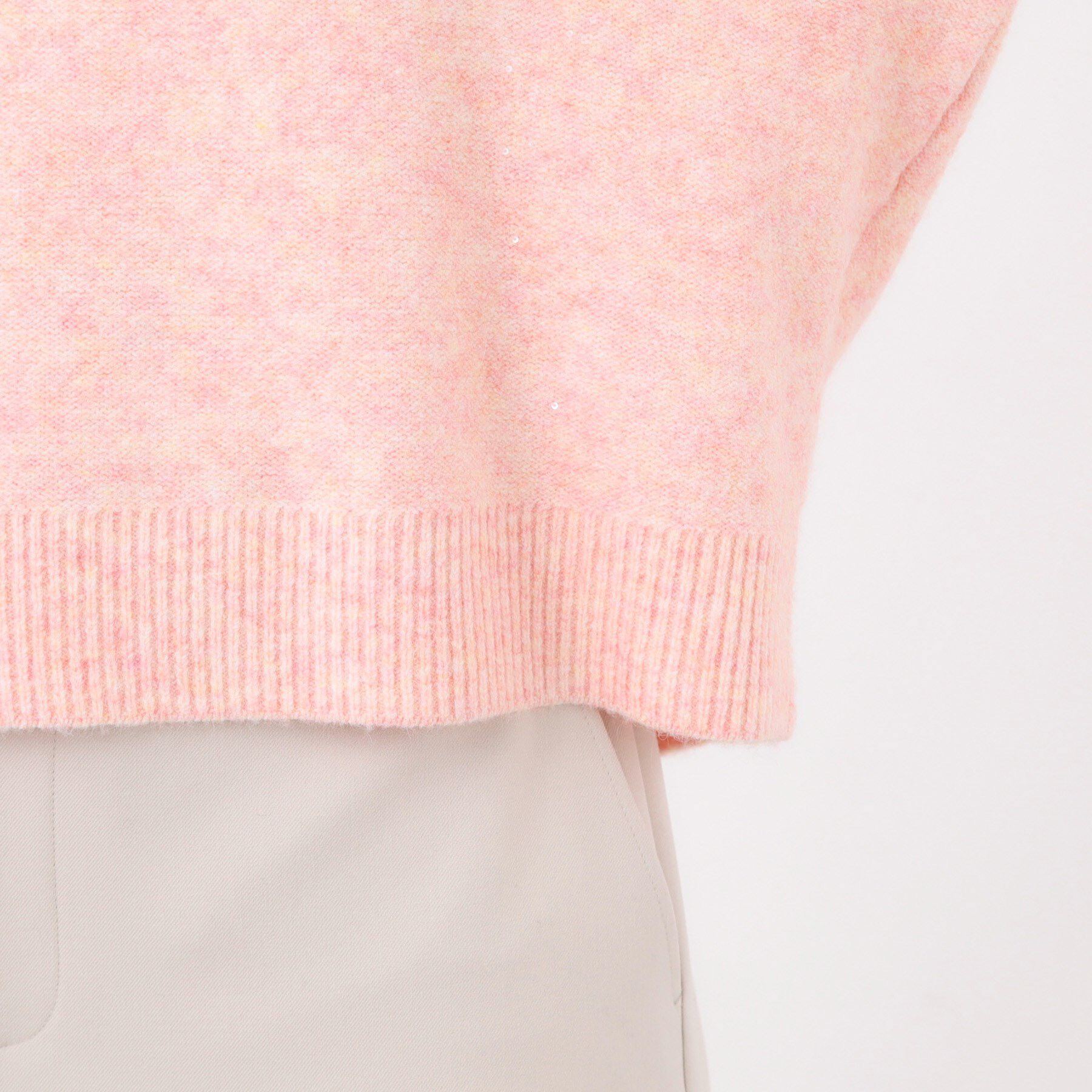 Reflect「【選べる5色／ゆったりシルエット】Vネックスパンコールニット」|ニット・セーター|