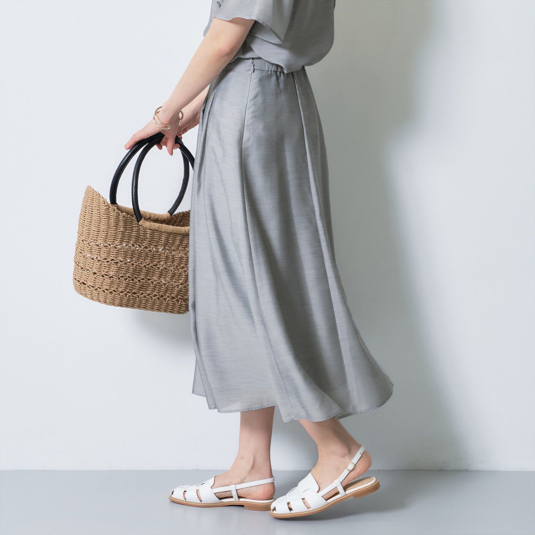 INDIVI「【洗える／SETUP可能】シアーシャンブレータックフレアスカート」|スカート|