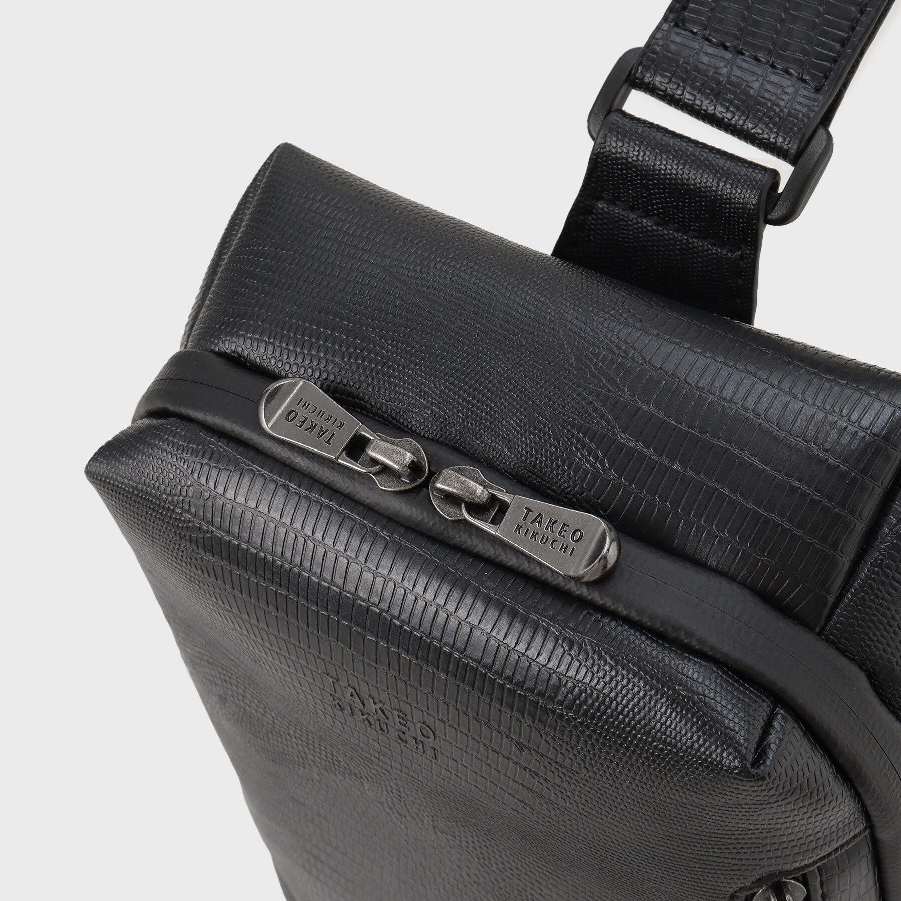 TAKEO KIKUCHI「【撥水】ライトウェイト ボディバッグ」|その他|