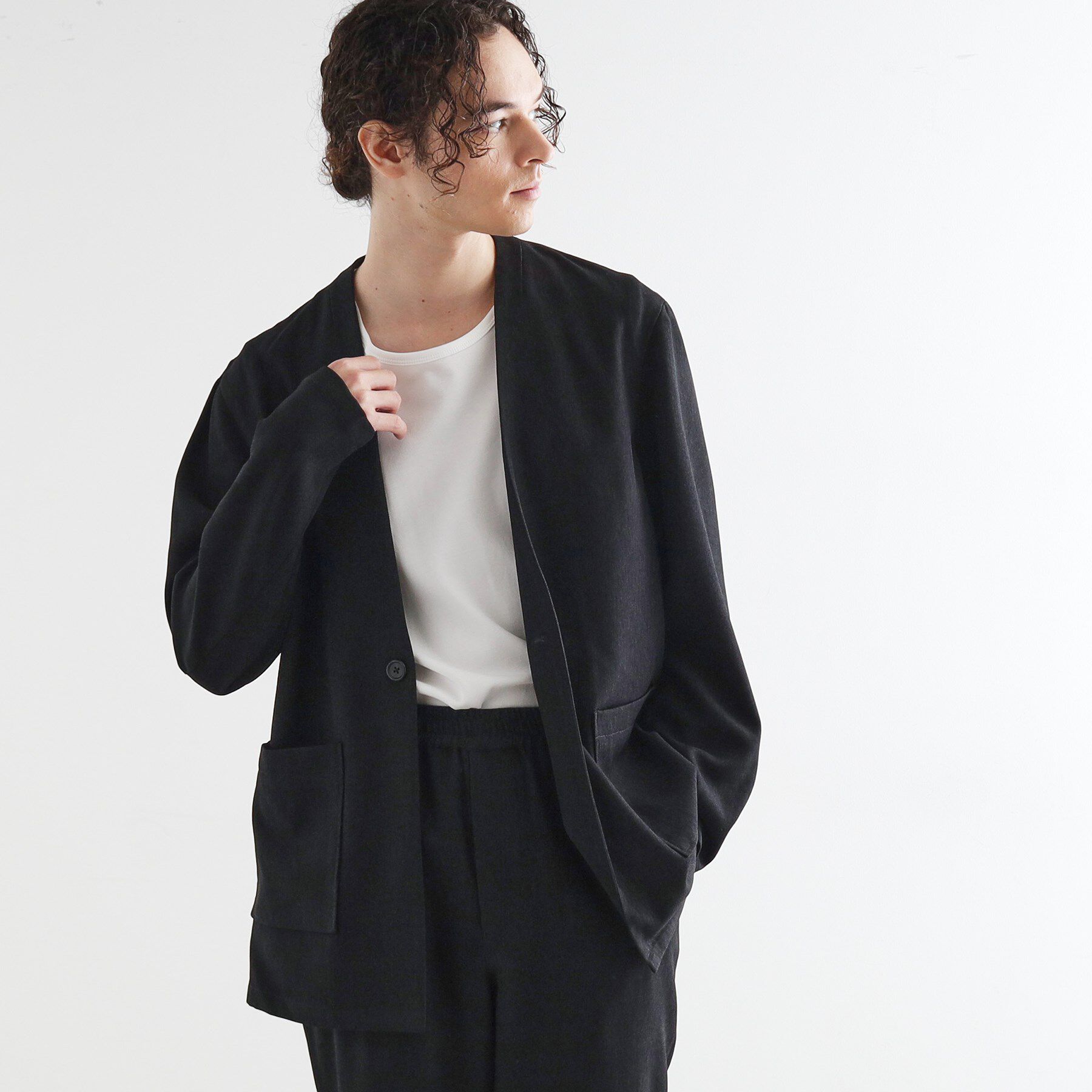 tk.TAKEO KIKUCHI「【セットアップ対応】ポリツイルノーカラージャケット」|ノーカラージャケット|ブラック(019)