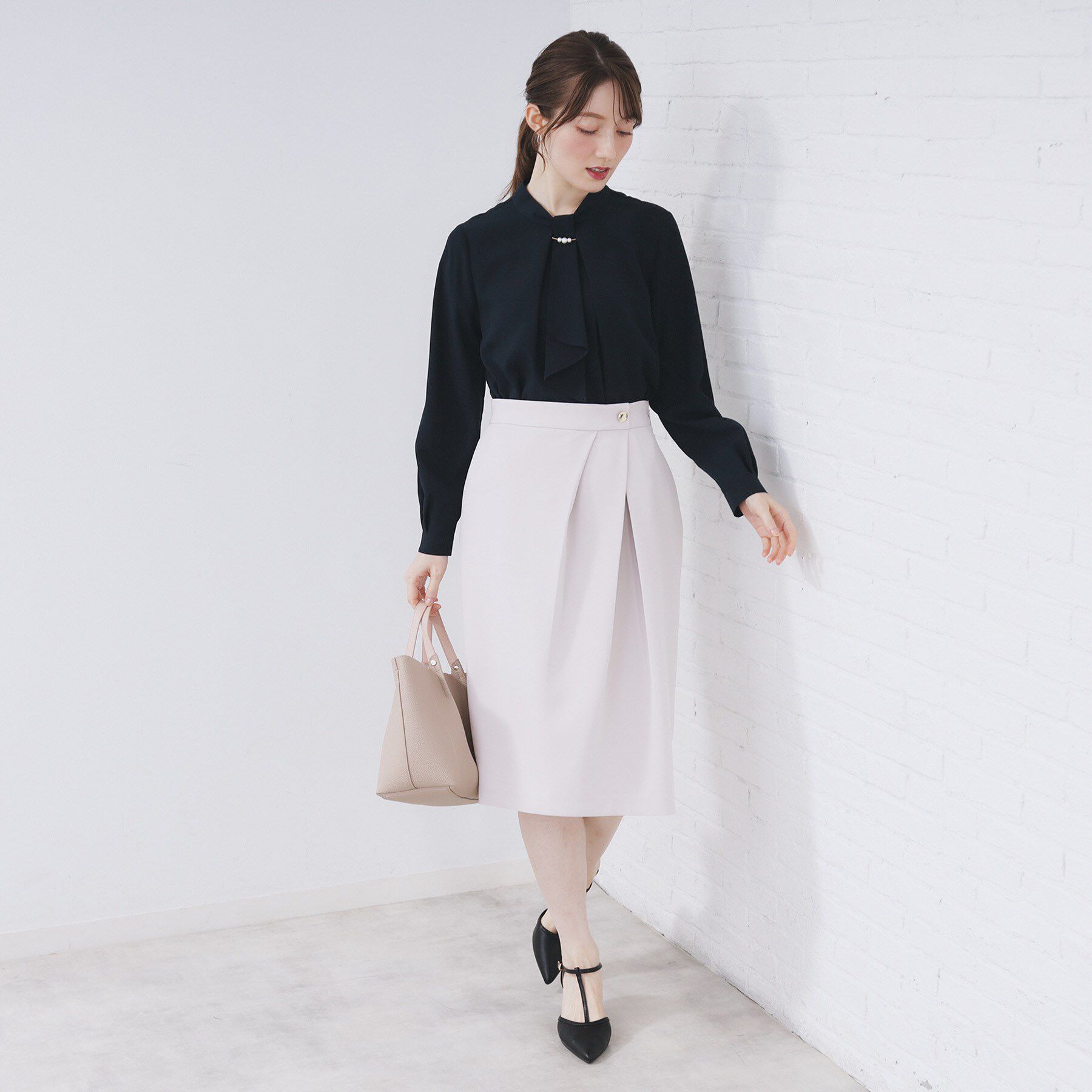 index「ボウタイタックブラウス【洗濯機OK/防シワ】《XS～3L》」|シャツ・ブラウス|