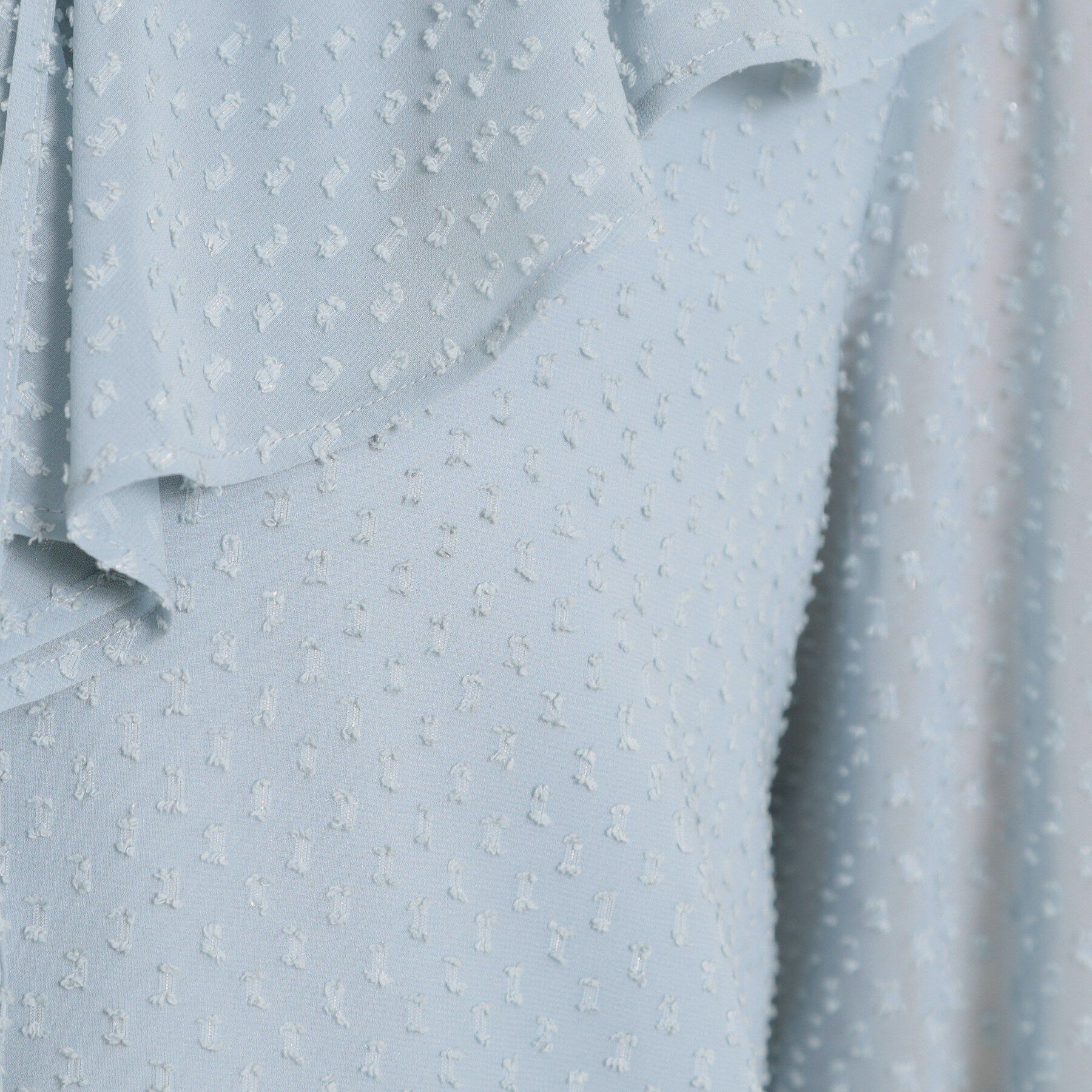 Couture broach「【着映え・洗える】ラメカットドビーフリルブラウス」|シャツ・ブラウス|