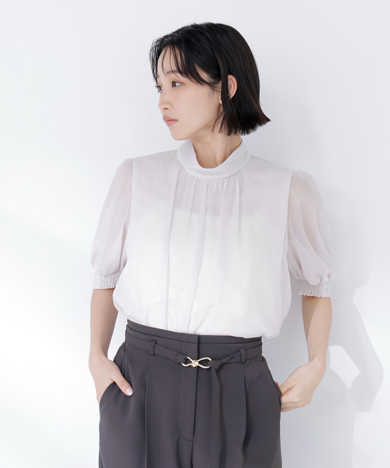  「ハイネックシアースリーブブラウス半袖」|シャツ・ブラウス|