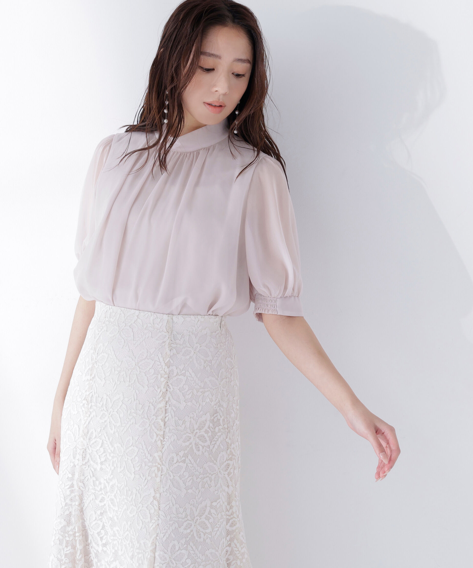  「ハイネックシアースリーブブラウス半袖」|シャツ・ブラウス|