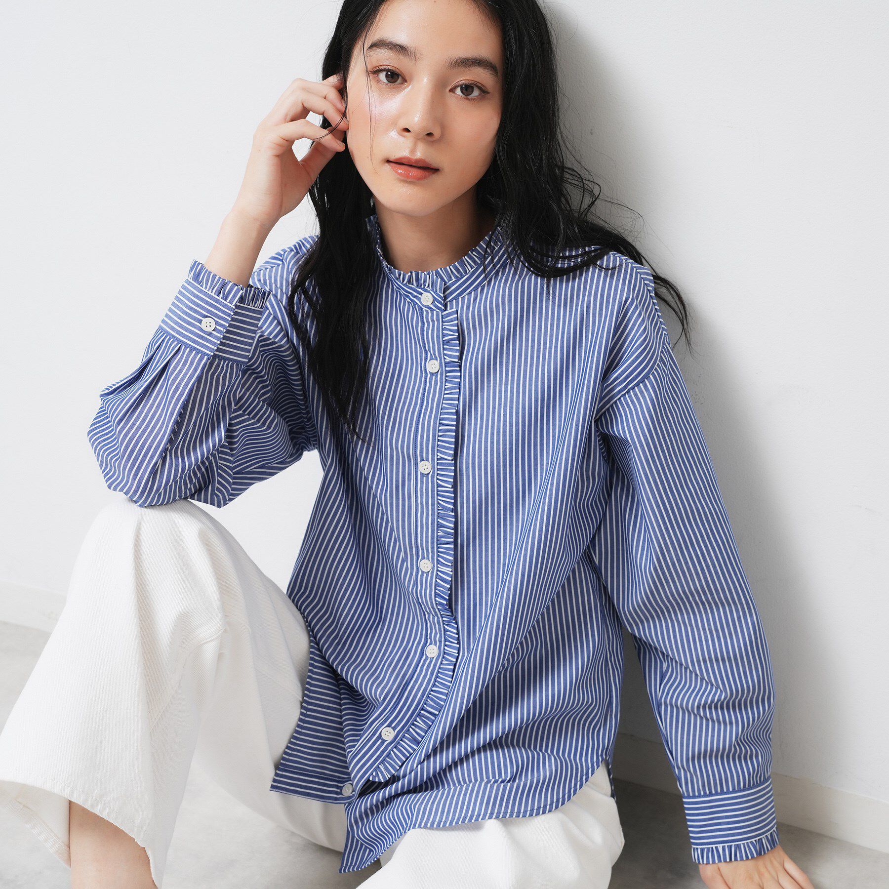 Dessin「【洗える】フリルネックブラウス」|シャツ・ブラウス|ブルー(392)