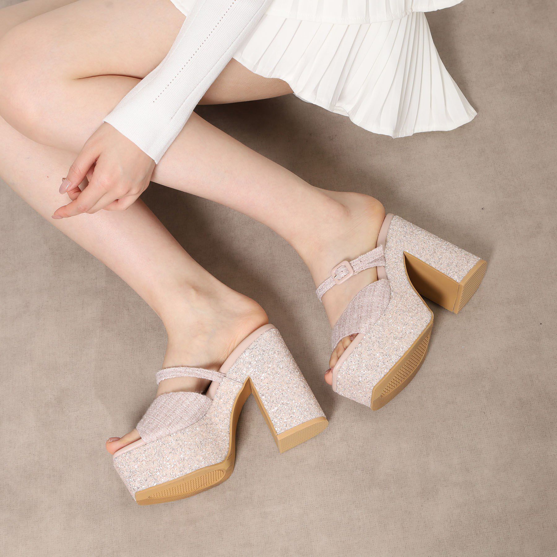 ESPERANZA「【ラク盛り／サンダル】 リピーター続出／脚長美脚 グリッターソールツイードミュール」|サンダル|