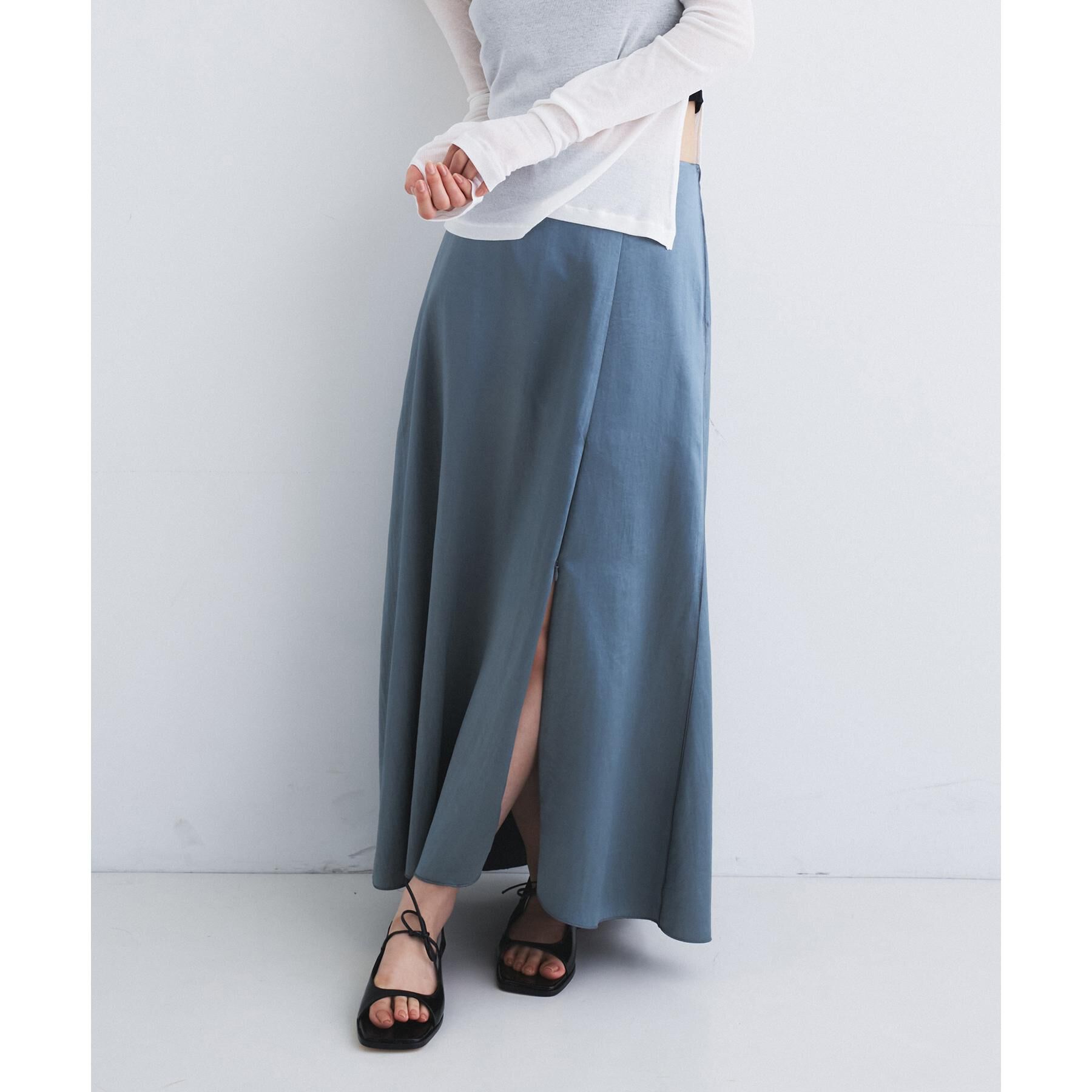 CODE A「satin slit flare skirt」|スカート|ライトグレー(011