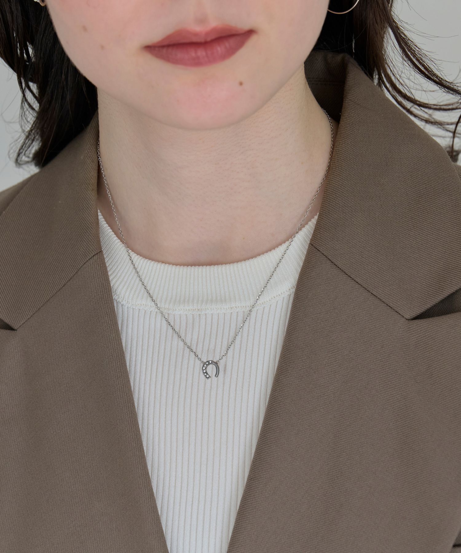 Phoebe「【金属アレルギー対応】グロッシーミニホースシューネックレス　シルバー　ステンレス/馬蹄/蹄鉄/ギフト」|ネックレス|