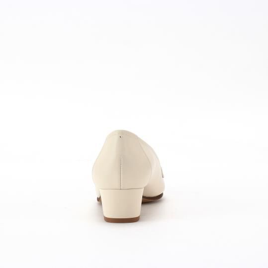 銀座かねまつ「LSFN2576STEIVR 【本革】【防水】アクアベルローファーパンプス」|パンプス|