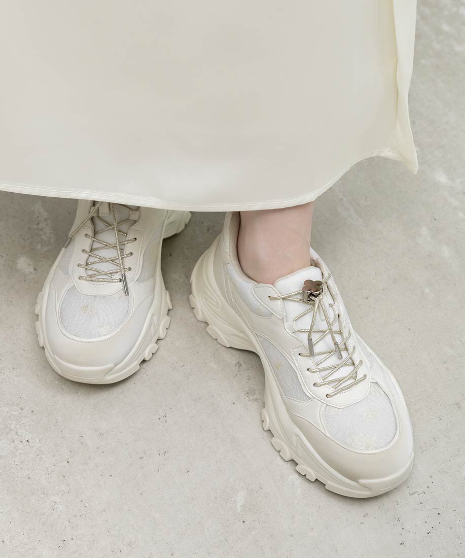  「フラワーパーツドローコードスニーカー」|スニーカー|