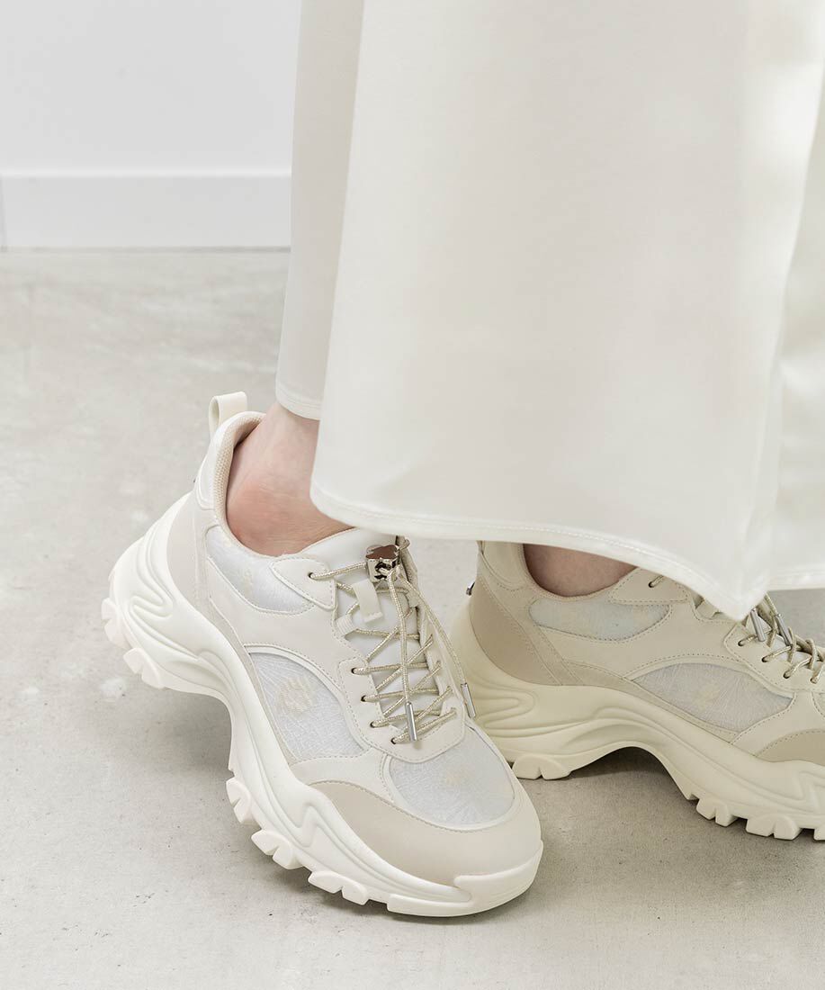  「フラワーパーツドローコードスニーカー」|スニーカー|