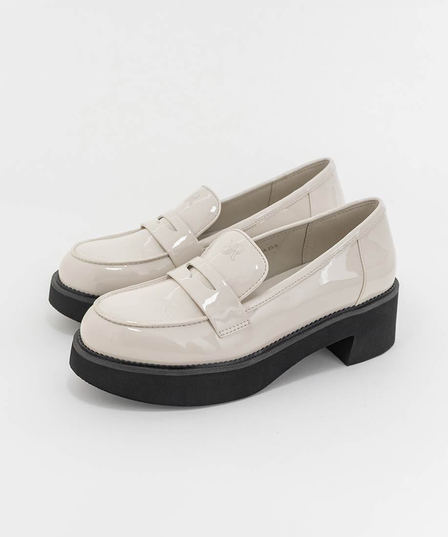  「モノグラムエンボスラウンドトゥローファー」|ローファー|