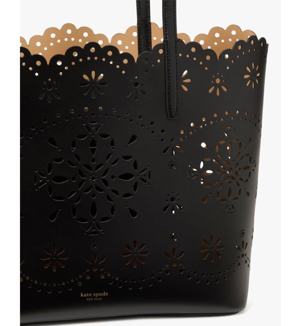 kate spade new york「ドゥー イット オール スペード フラワー パーフォレーテッド ラージ トート」|トートバッグ|