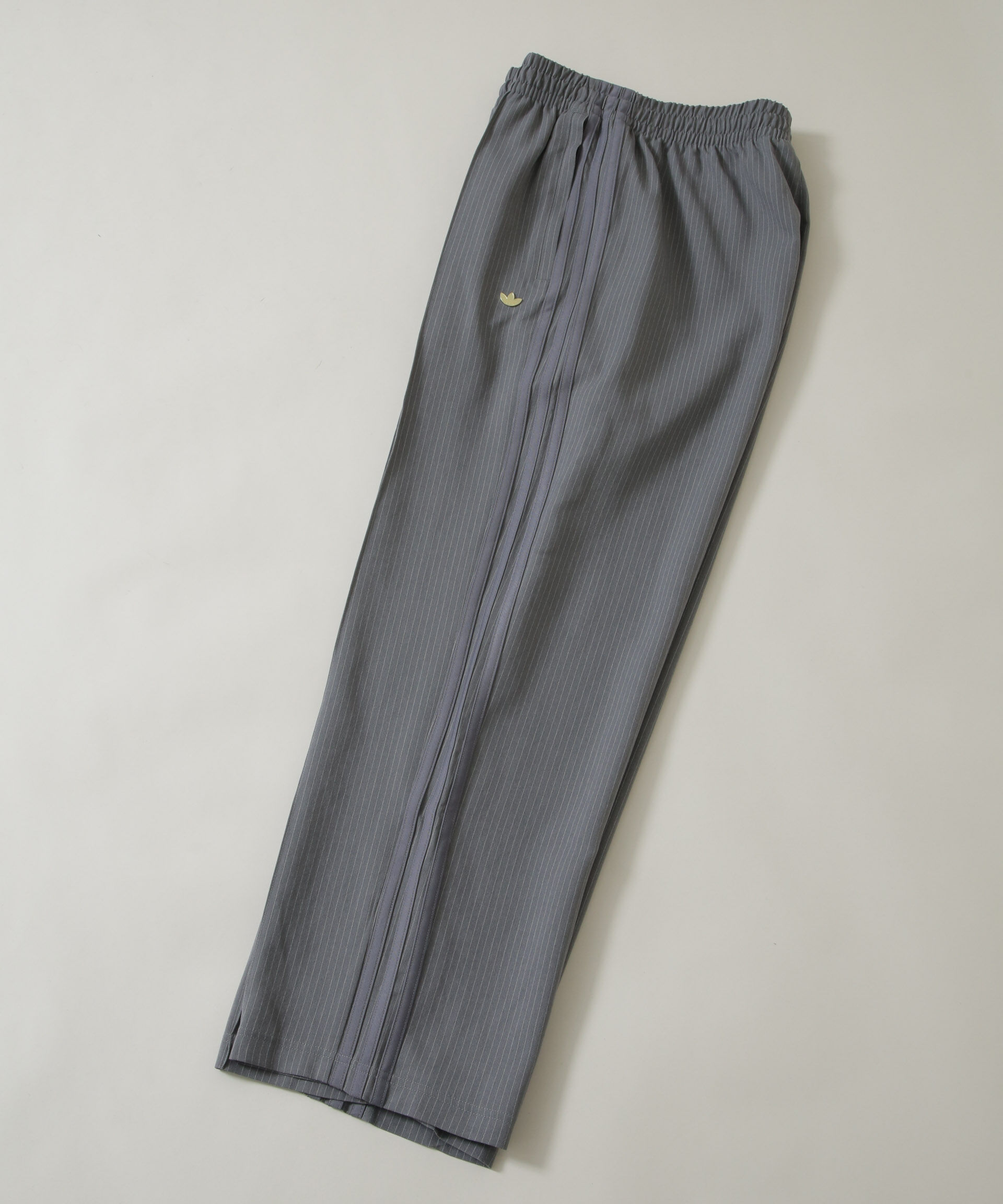 nano･universe「adidas/FIREBIRD LOOSE TRACK PANTS(セットアップ可)」|チノ|