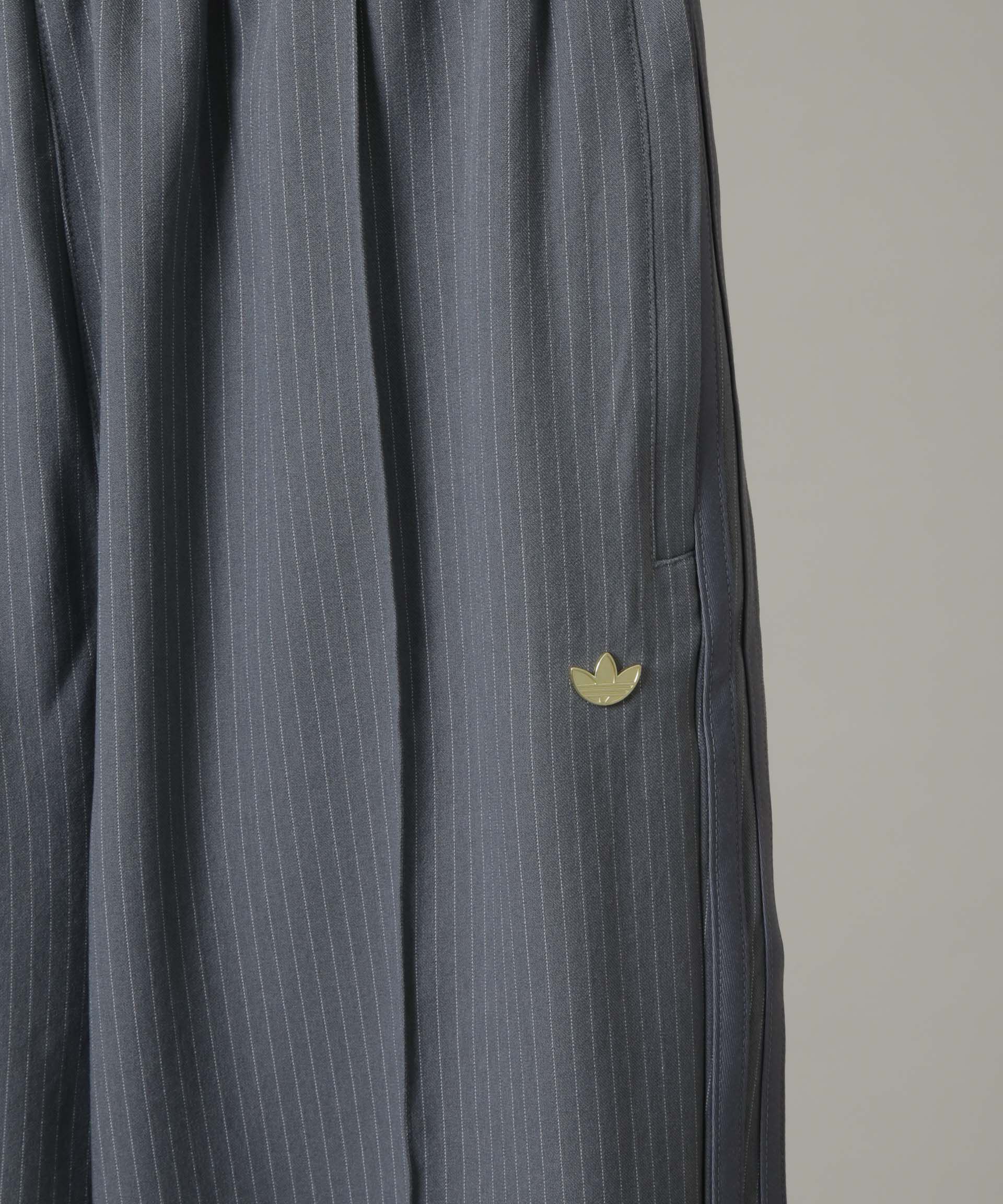 nano･universe「adidas/FIREBIRD LOOSE TRACK PANTS(セットアップ可)」|チノ|