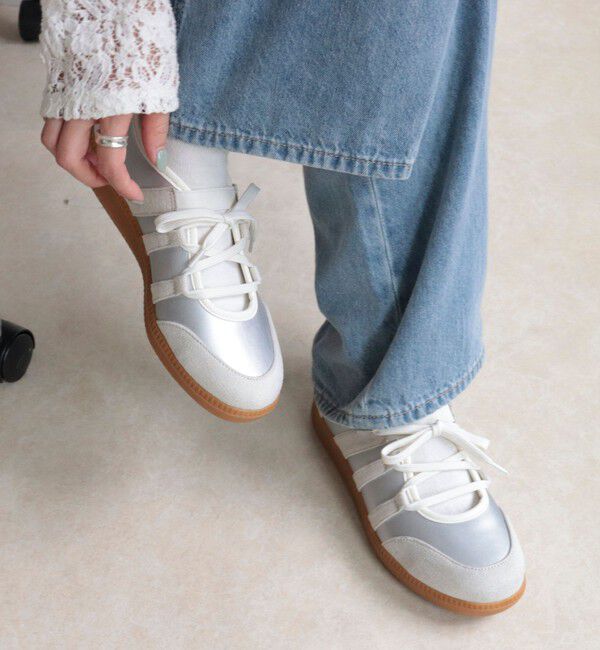 fredy emue「メリージェーンスニーカー」|スニーカー|シルバー