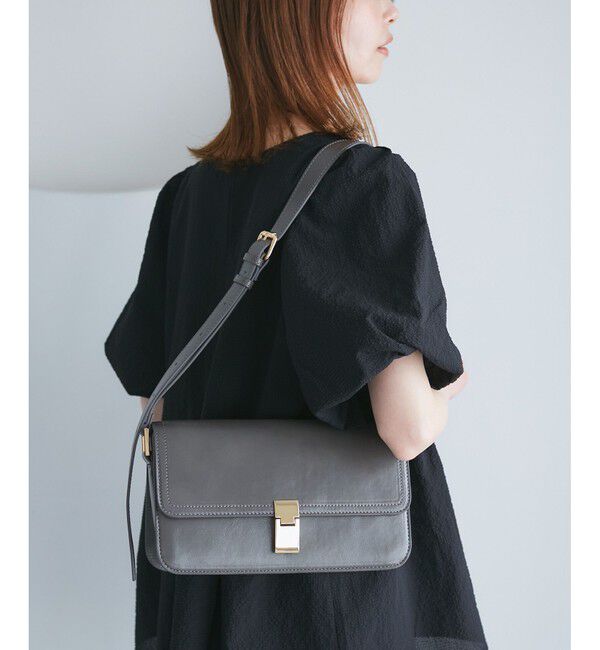 ROPE PICNIC PASSAGE「【WEB限定カラー】me fit BAG バーチカルラインワイドショルダーバッグ」|ショルダー・メッセンジャー|
