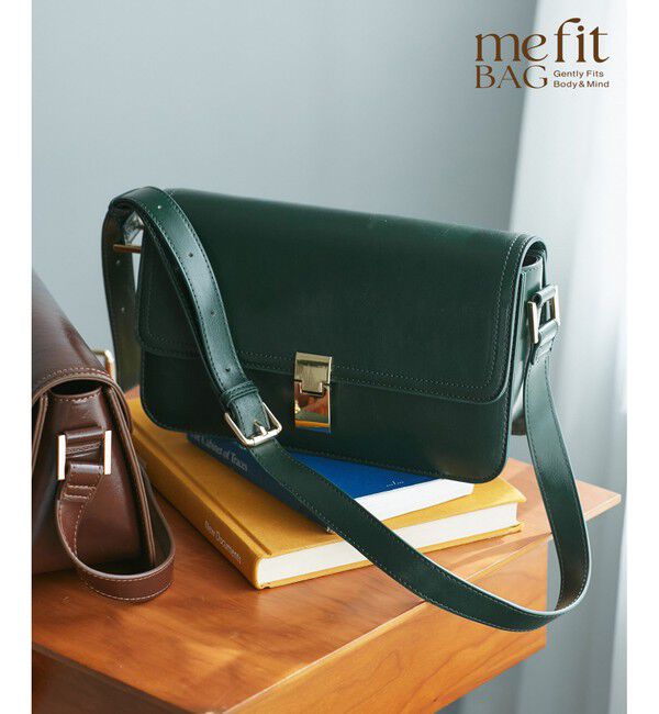 ROPE PICNIC PASSAGE「【WEB限定カラー】me fit BAG バーチカルラインワイドショルダーバッグ」|ショルダー・メッセンジャー|ダークグリン(31)